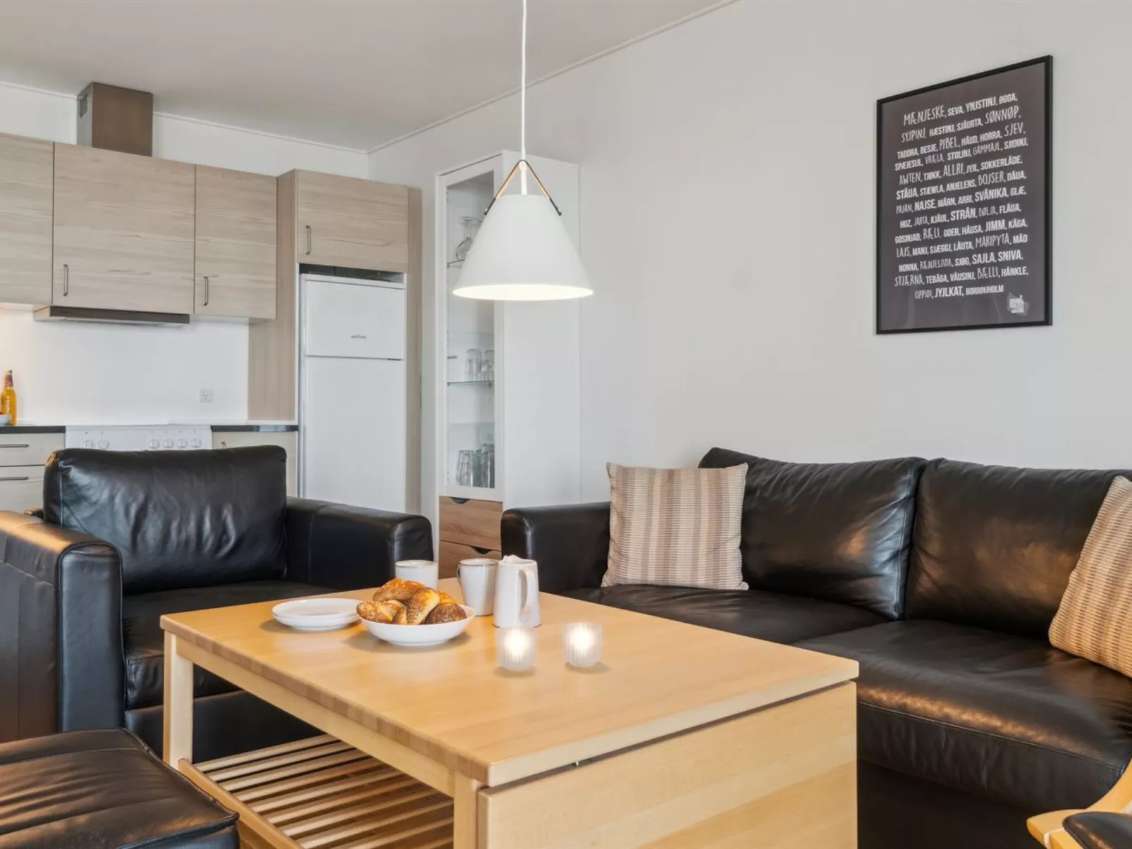 "Juna" - 50m from the sea-Drinnen