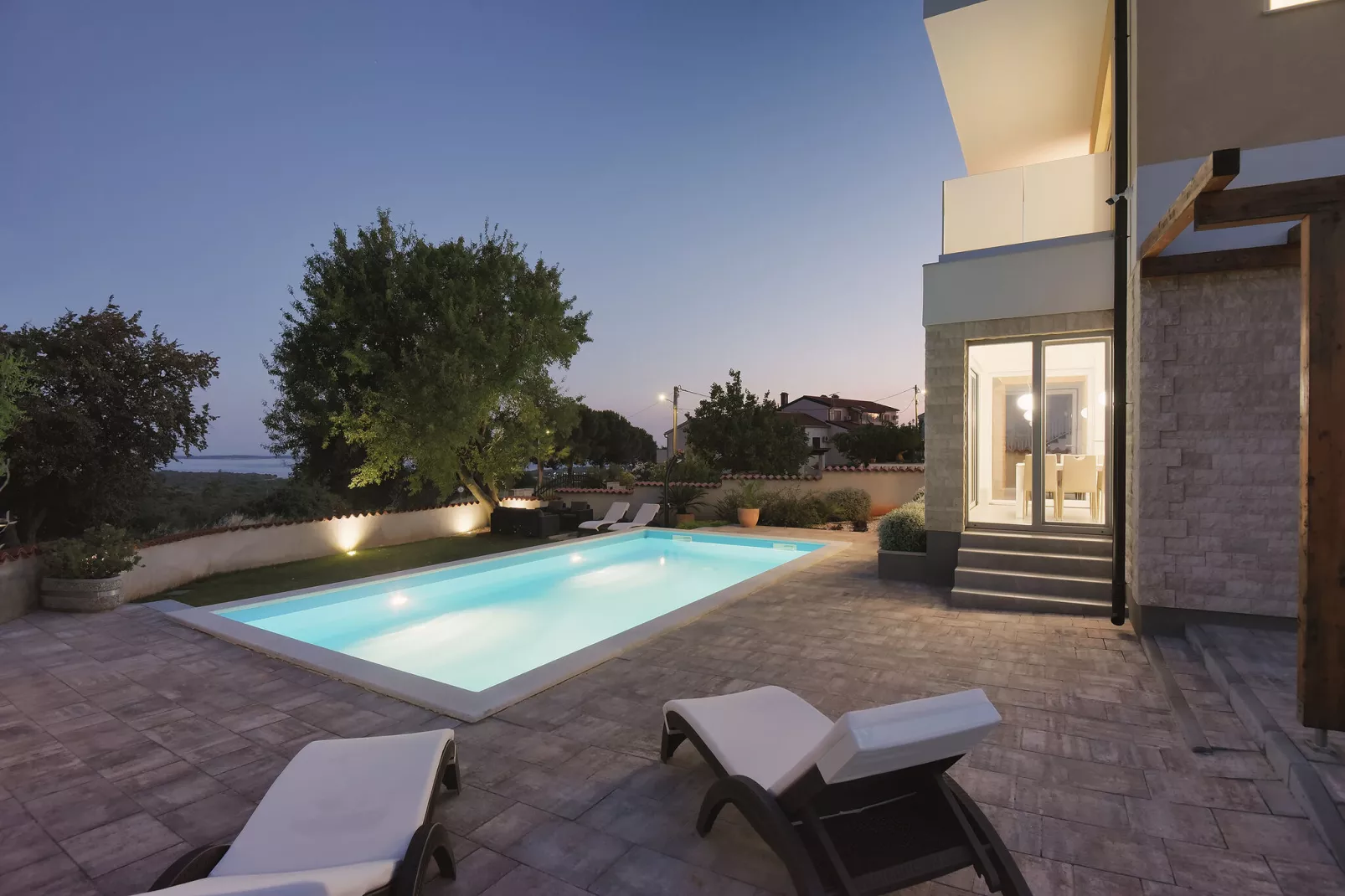 Villa White-Pool