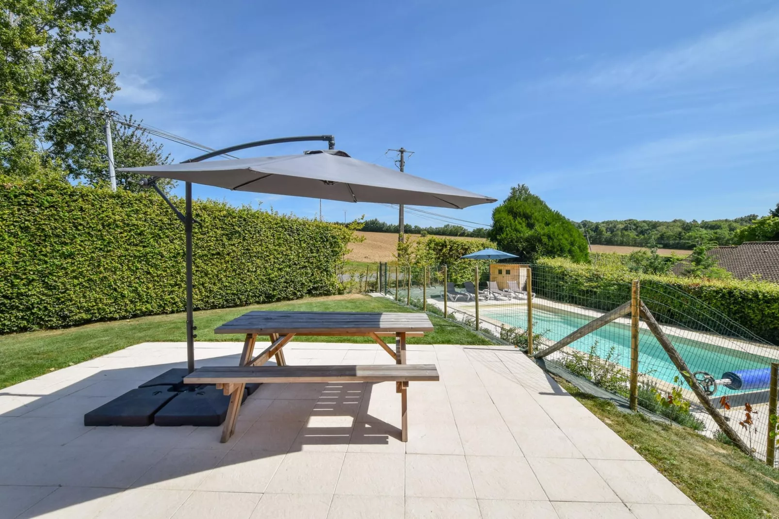 Pavillon 3 - Terrace balcony