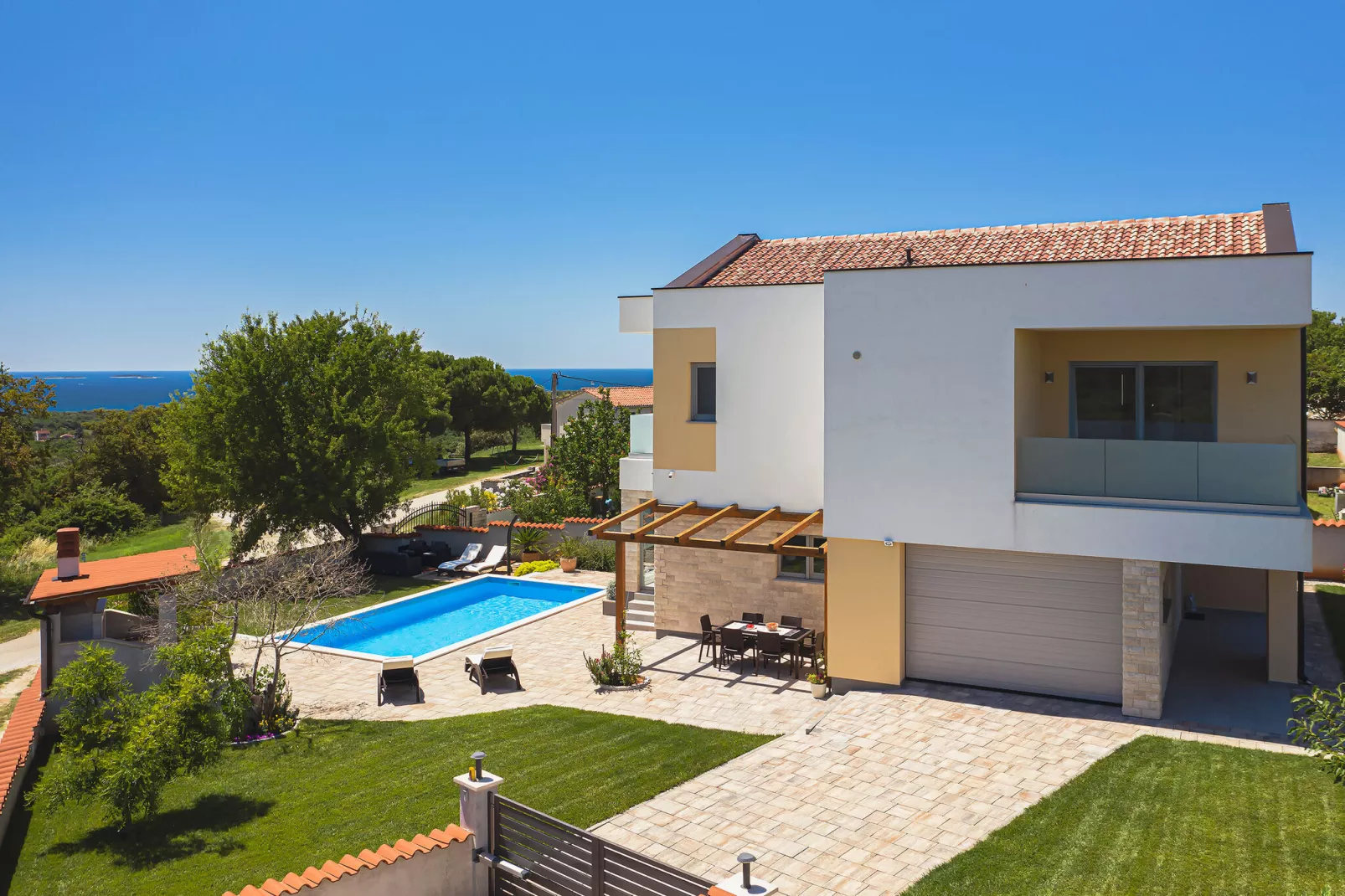 Villa White-Pool