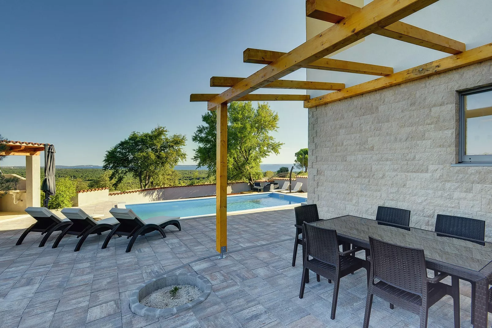 Villa White-Pool