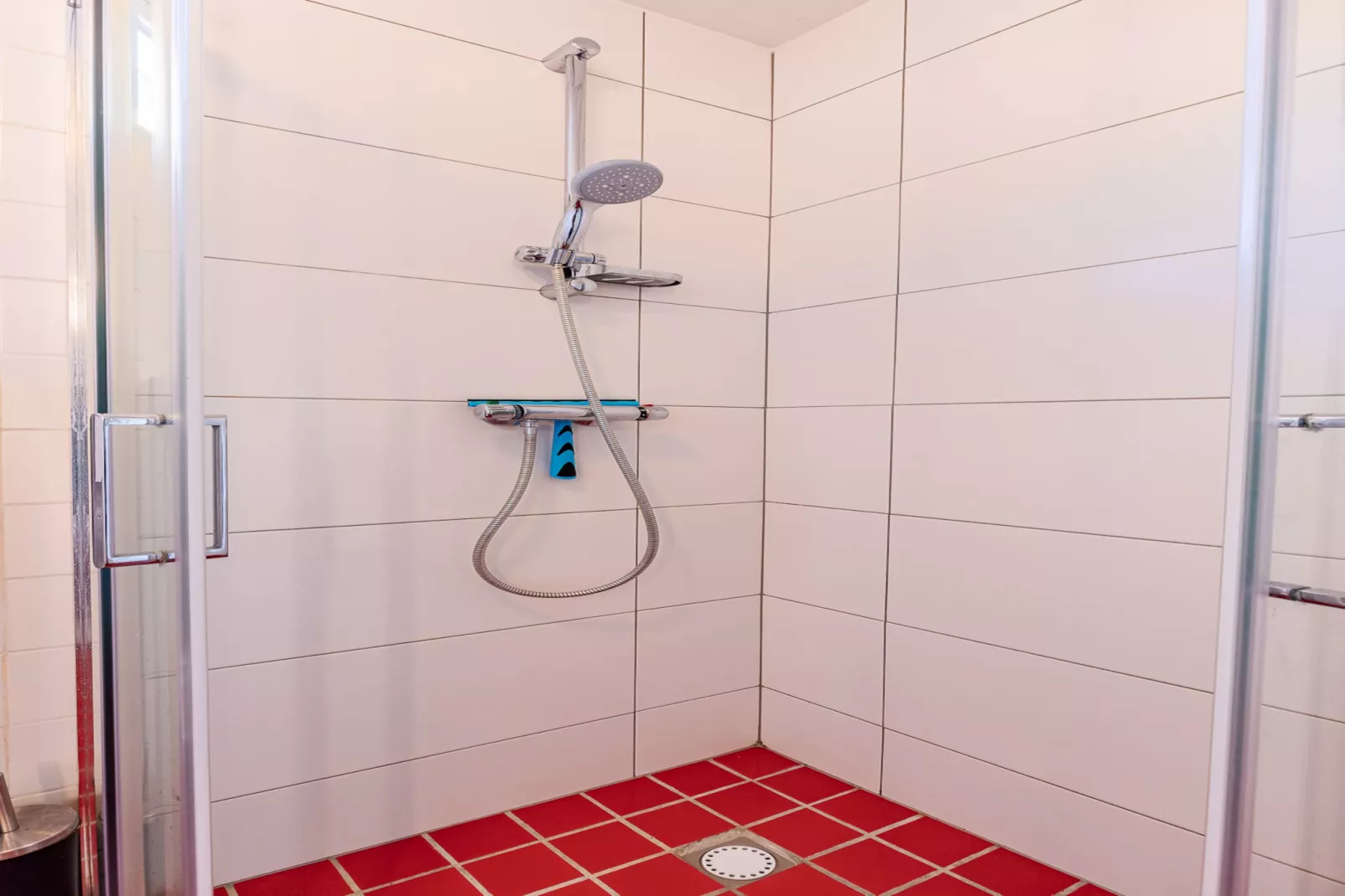 Vakantiewoning - Westduin 6 I Vlissingen 'Zilt en zand' - Salle de bain