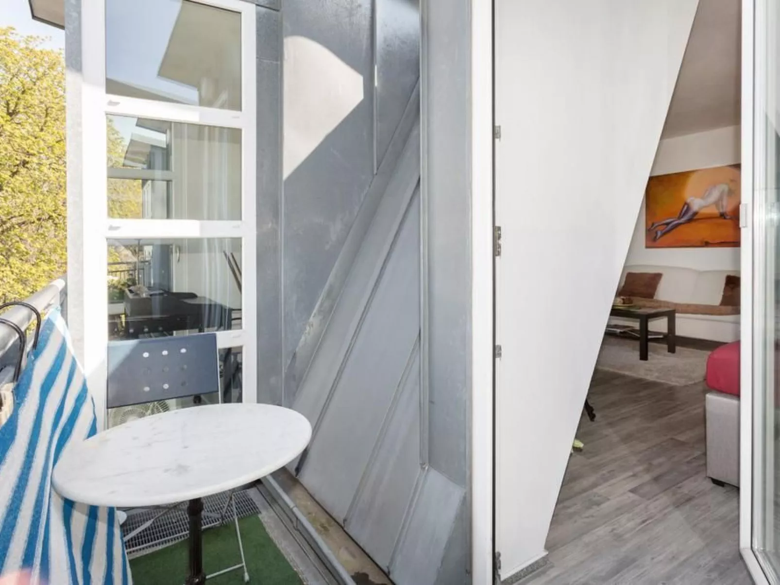 Mit eigenem Parkplatz - Image-tags.info