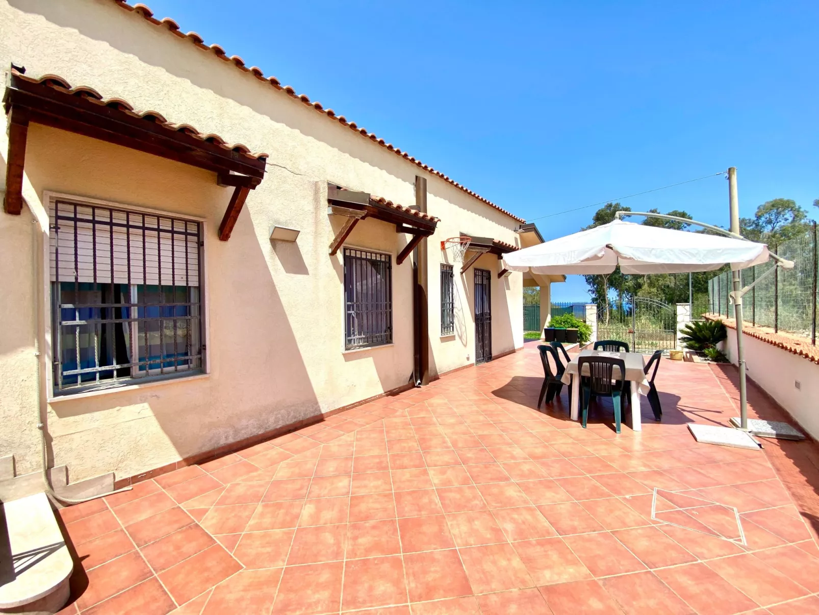 Villa Grace, Strand 200 m entfernt - Image-tags.info