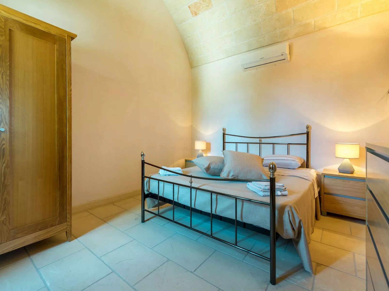 Modernes Bauernhaus mit Pool in der Nähe von Otranto-Salento - Image-tags.info