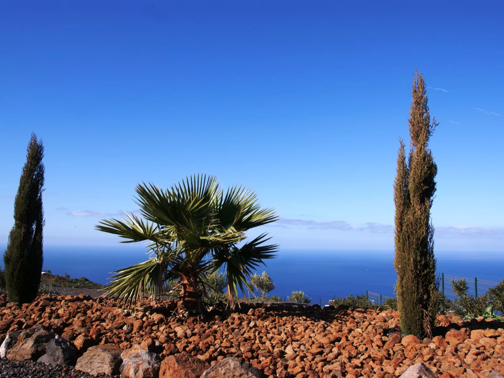 Romantische Ferienvilla mit Infinity-Pool und Panoramameerblick - Image-tags.info