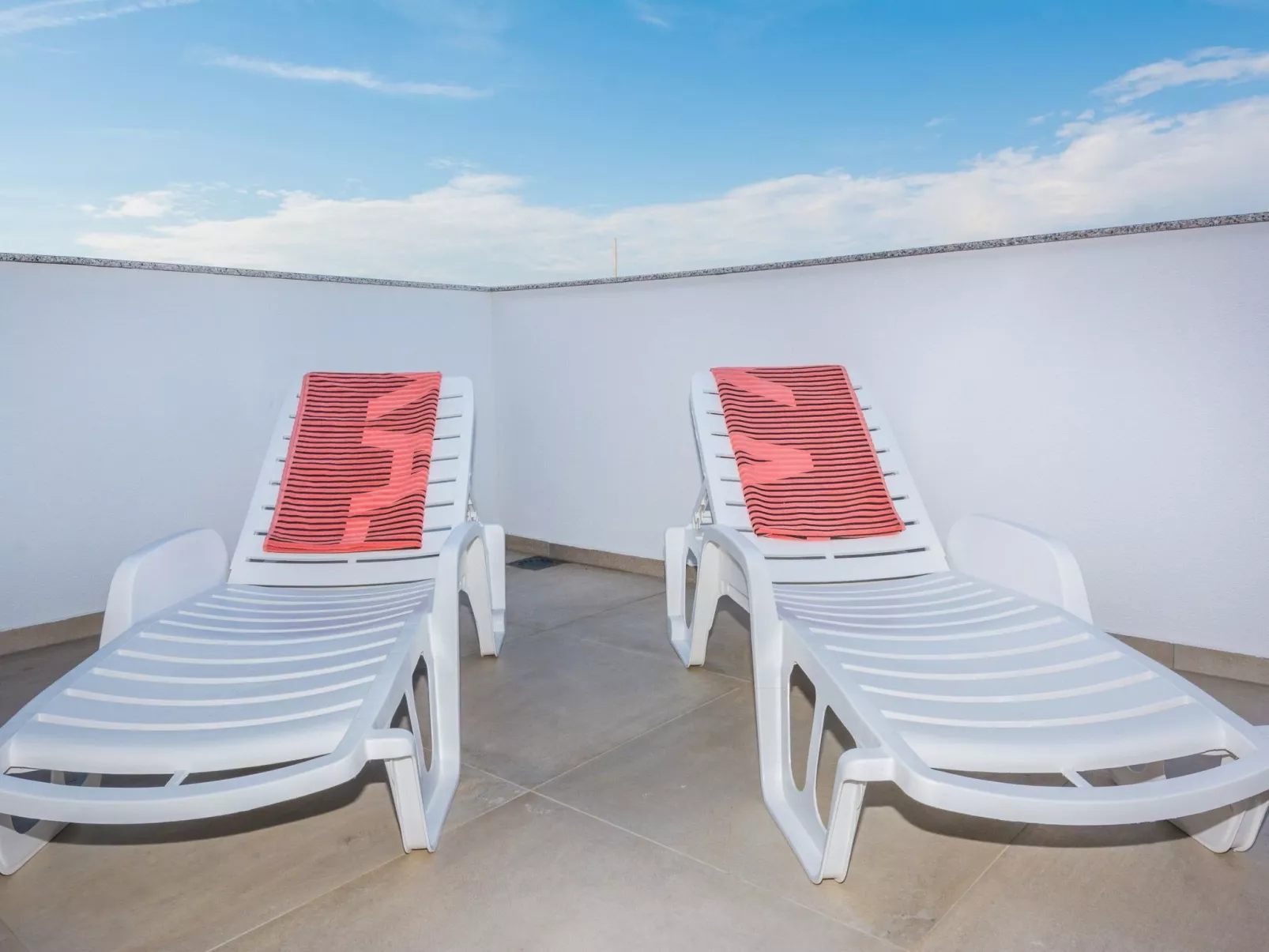 Apartment Spanic 2 - Image-tags.info