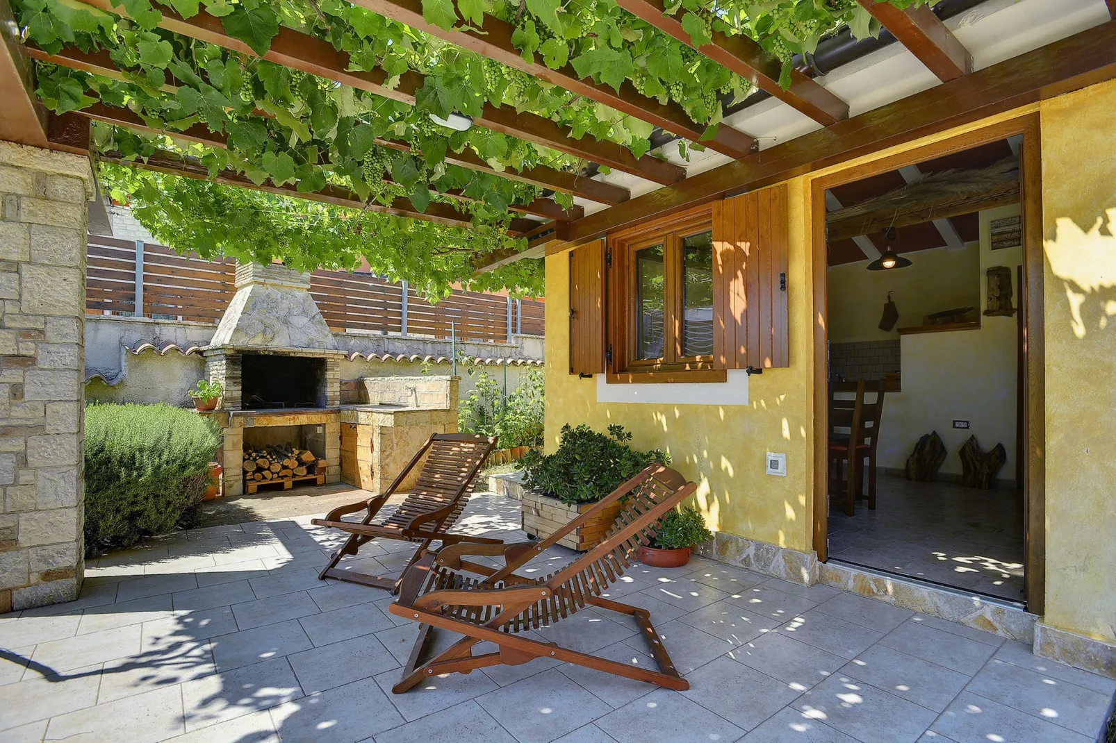Villa Maria Betiga-Terrace balcony