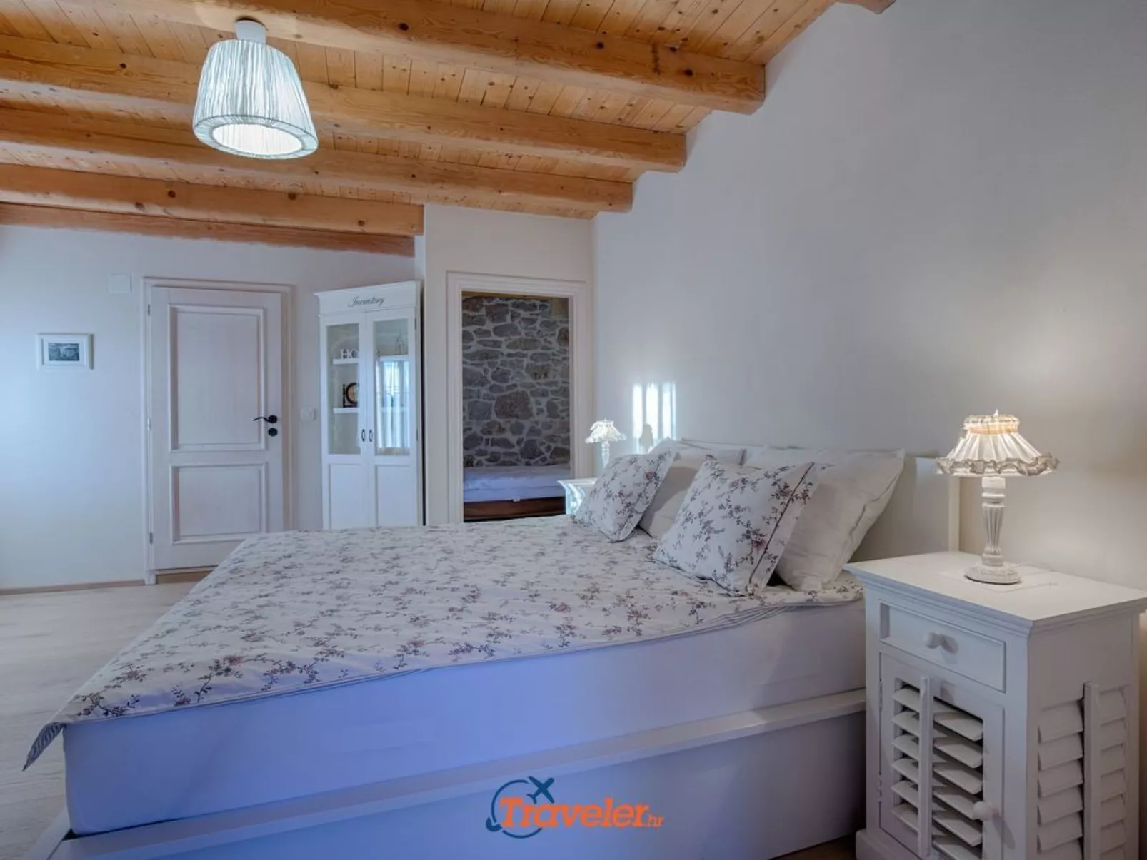 Schöne Steinvilla mit beheiztem Pool und Sauna - Image-tags.info