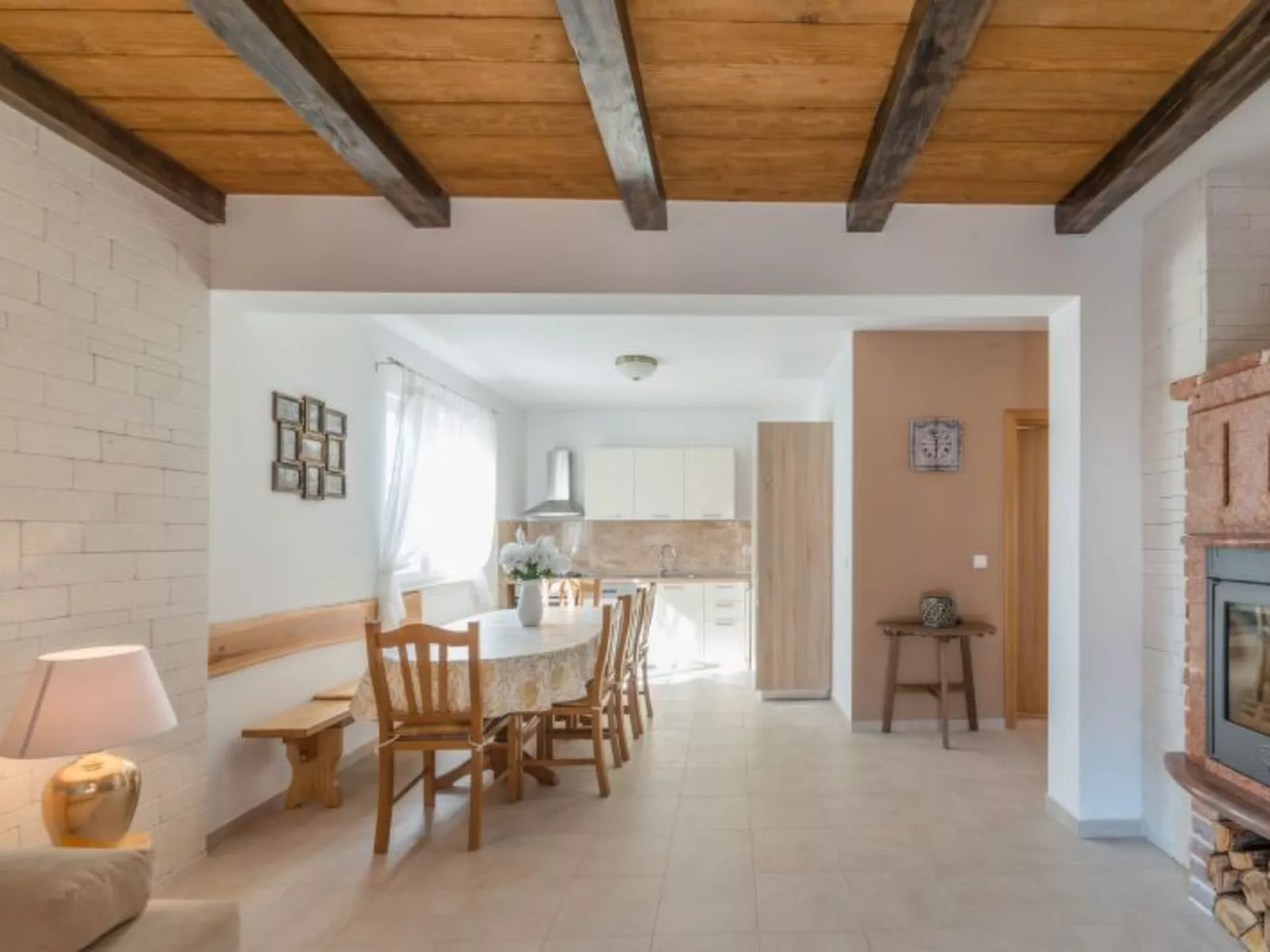 Steinvilla mit Pool, Meerblick, Nähe Sandstrand - Image-tags.info