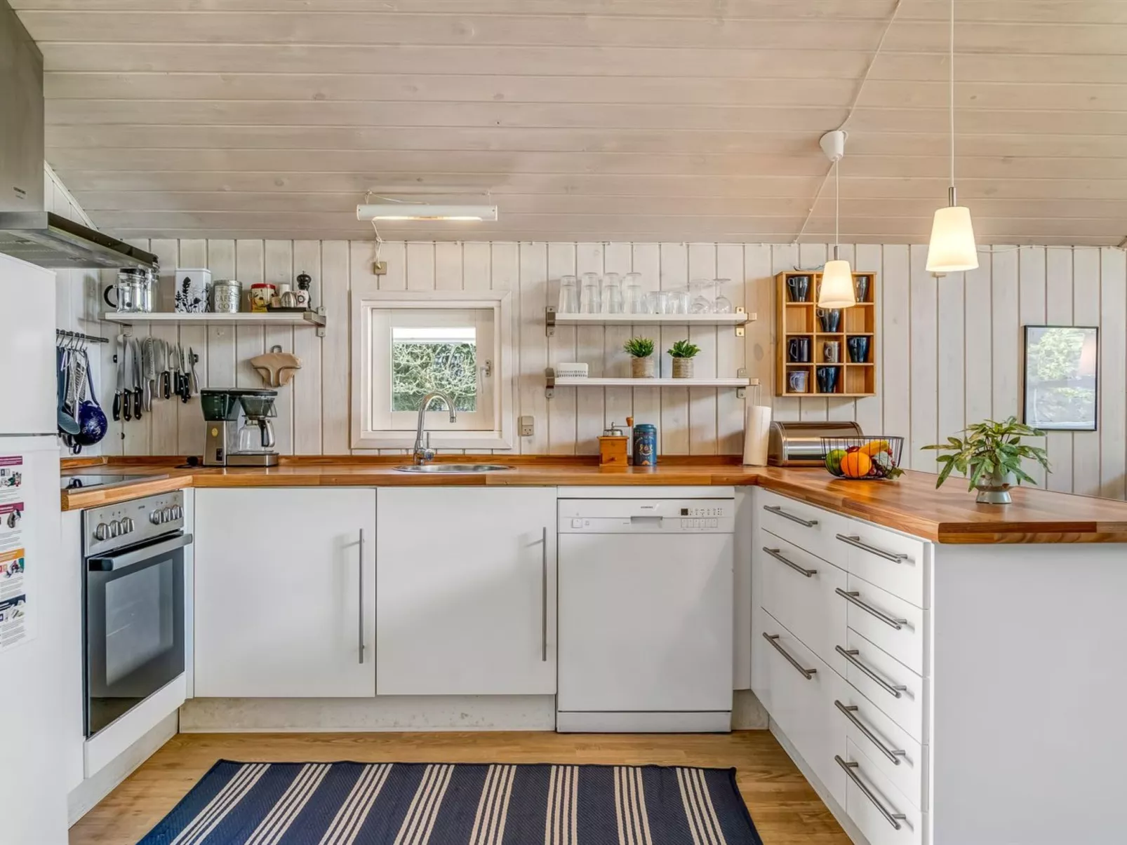 "Josef" - 1.2km from the sea - Dedans