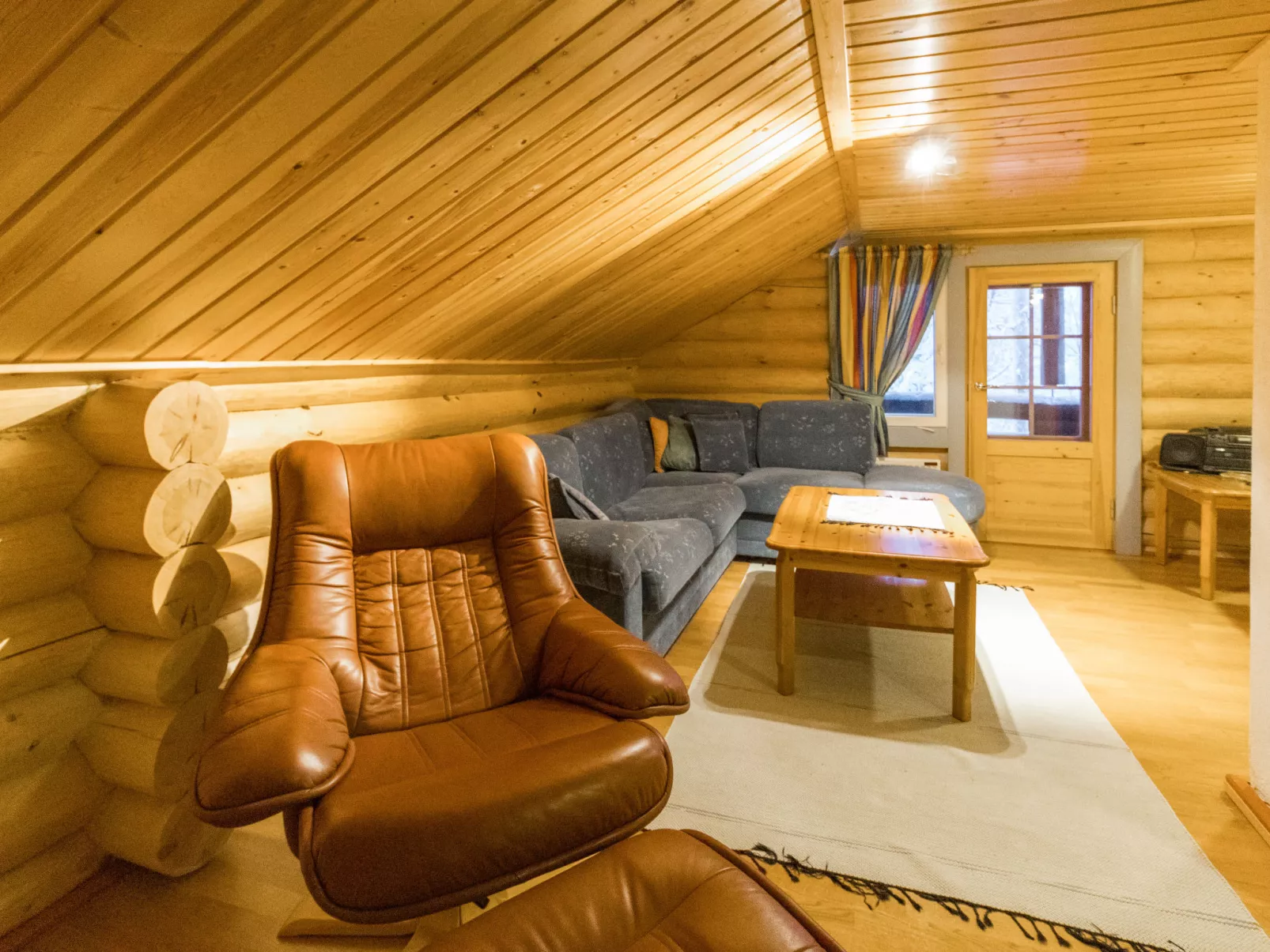 Salvostie 13, hetta - Dedans