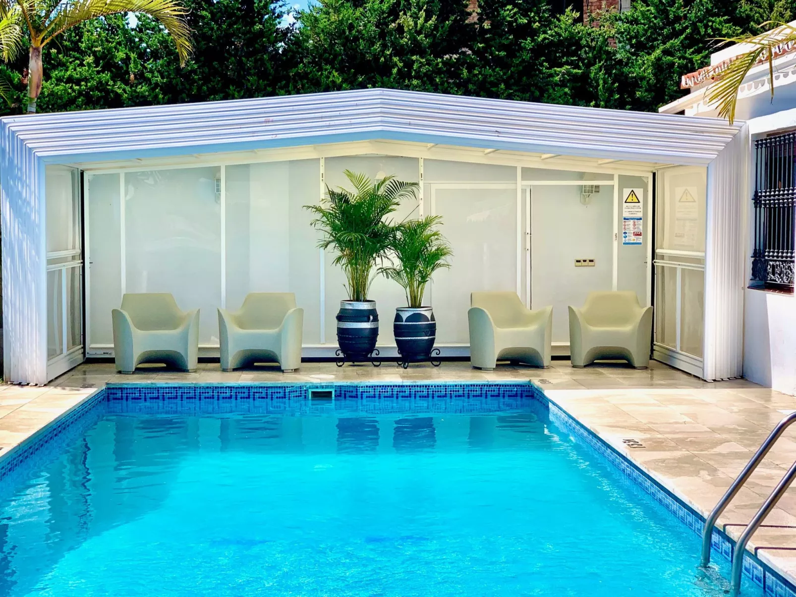 In der Nähe des Strandes, beheiztes Schwimmbad, Spielraum, Spielzimmer, etc - Draußen