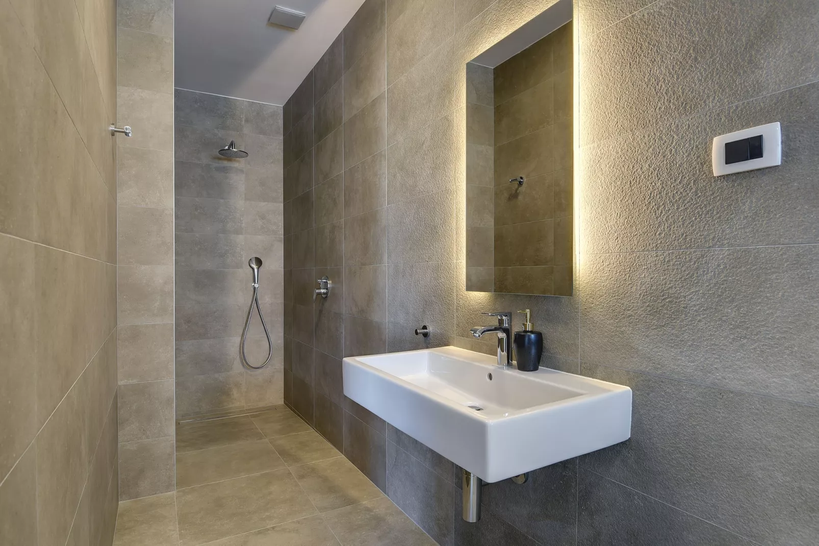 Villa Old Olive I-Bathroom