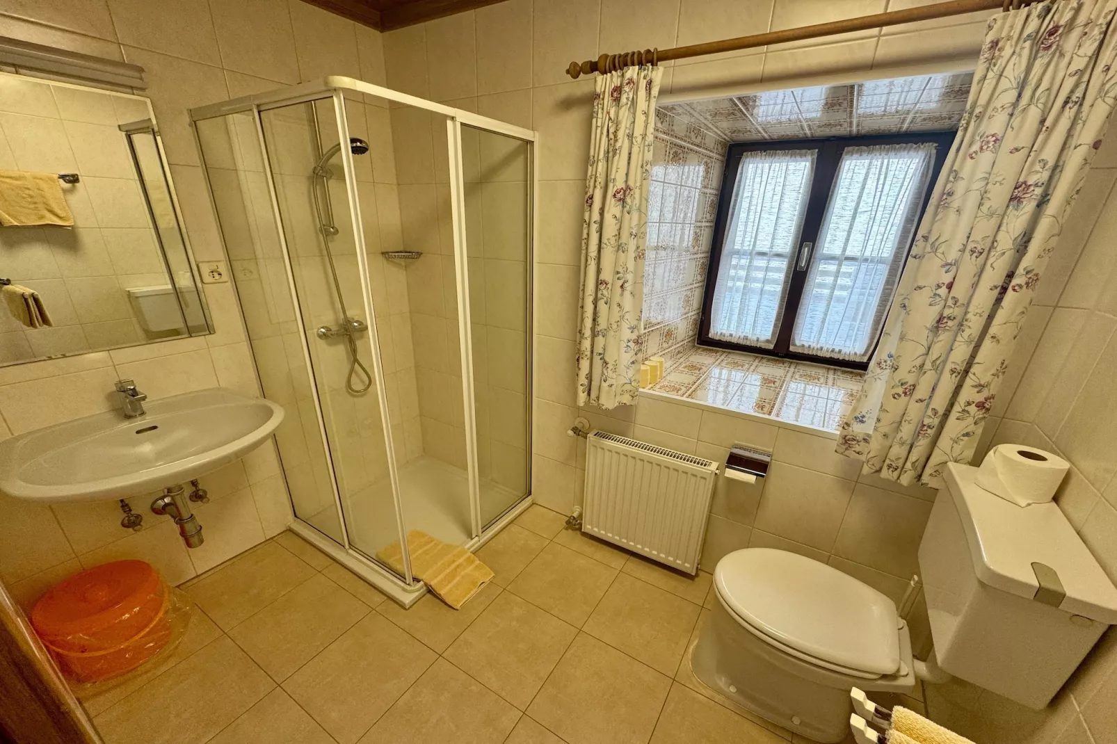 Grafhube Appartements - 2-Raum-Bathroom