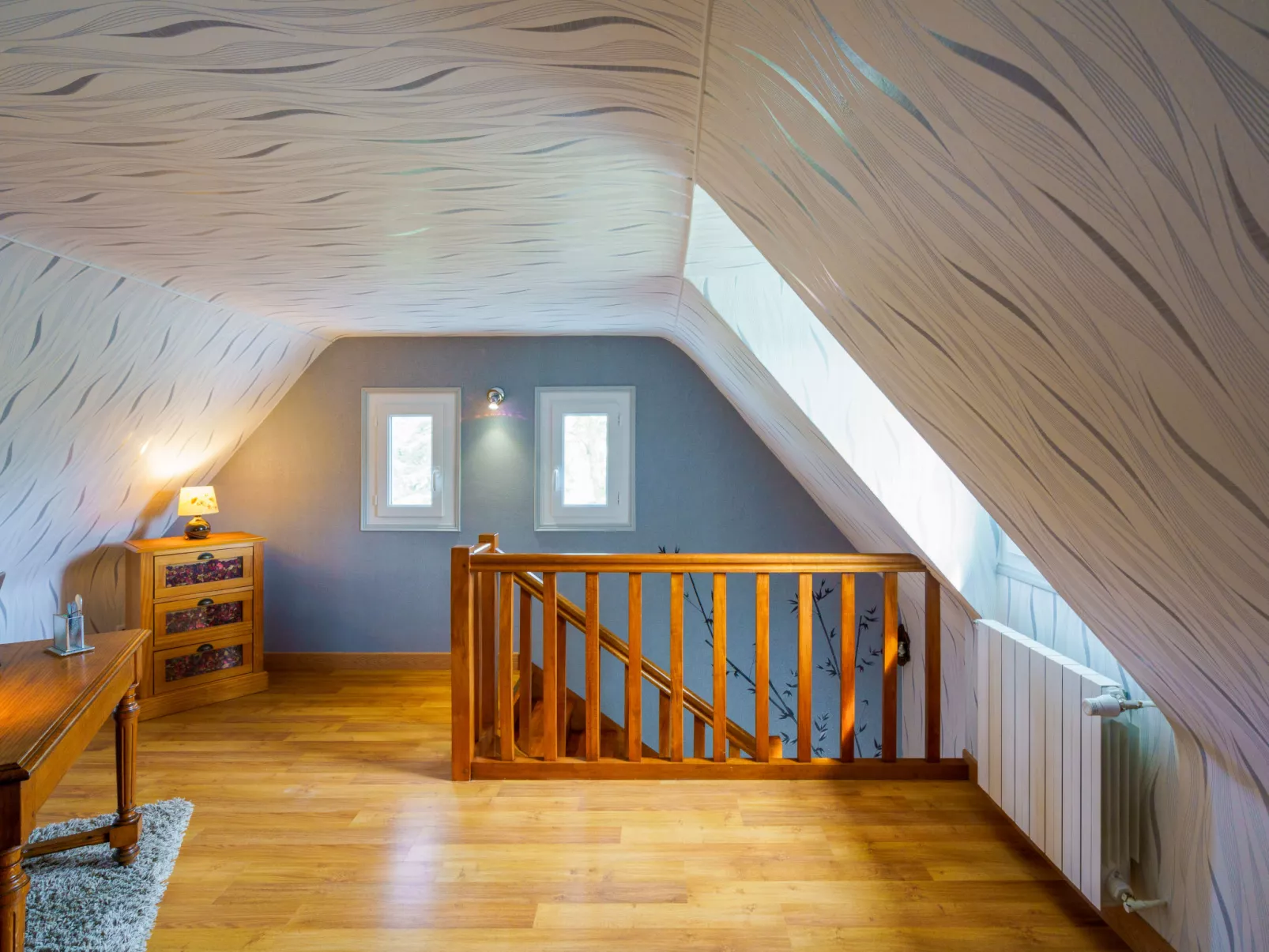 Les Volets Rouges - Drinnen