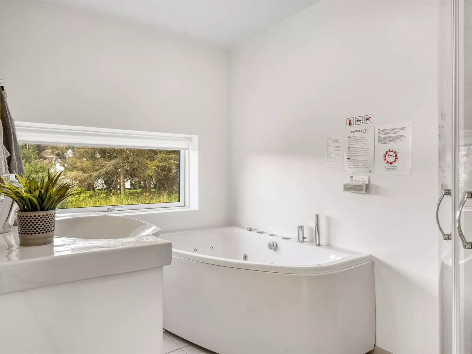 "Tekla" - 180m from the sea-Drinnen