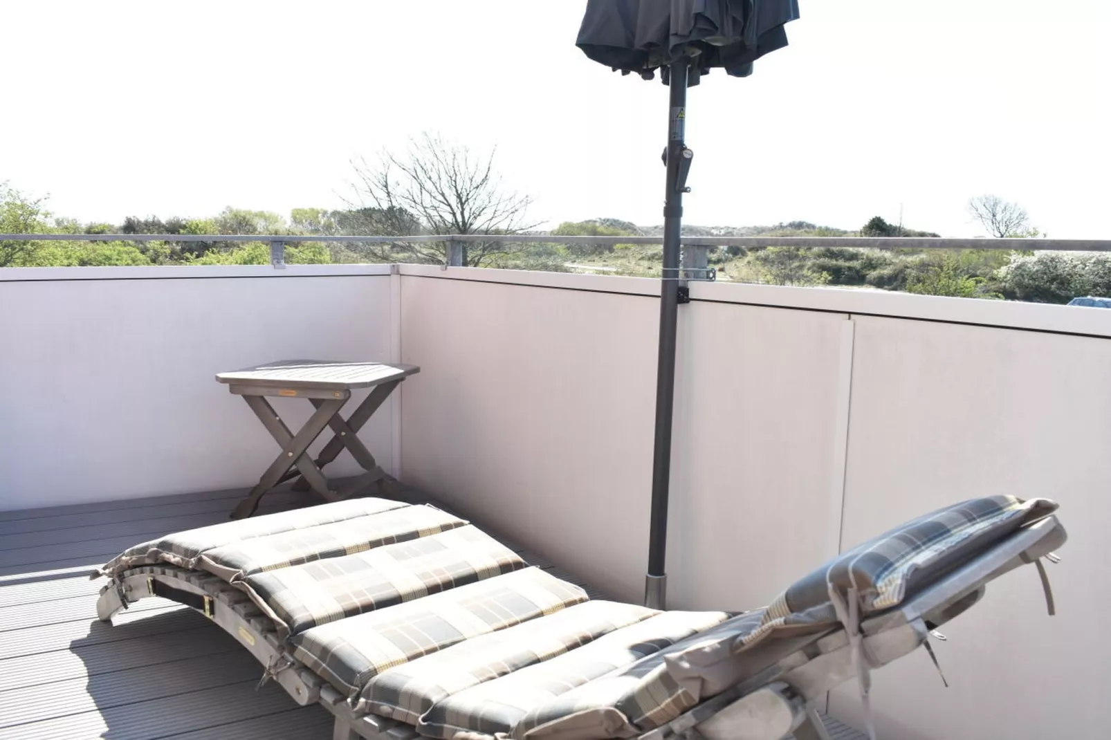 287713-Terrace balcony