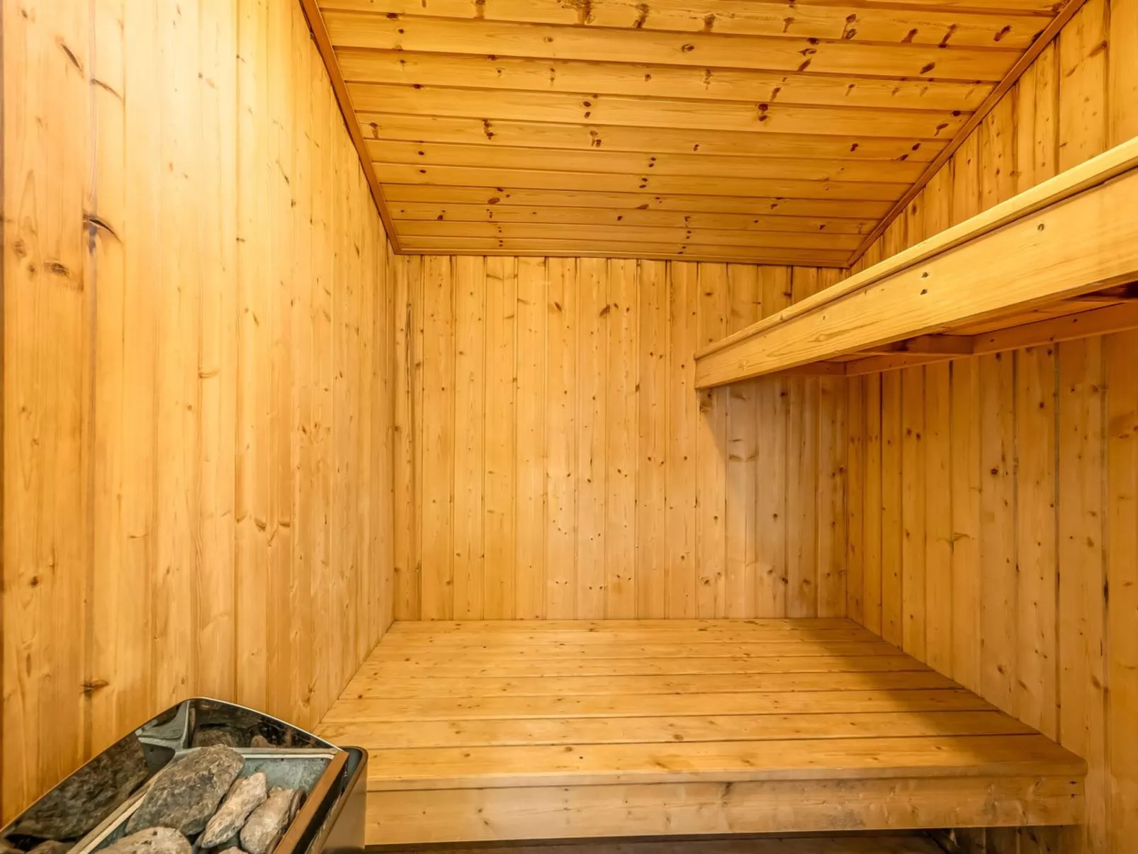 "Peder" - 700m from the sea-Inside