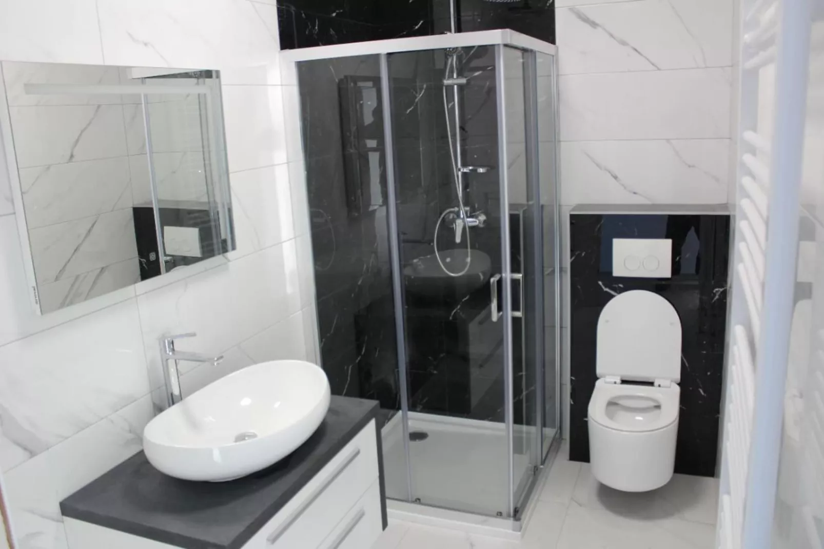 Sv Marija2 - Ferienwohnung 4 - Typ 4plus2-Badezimmer