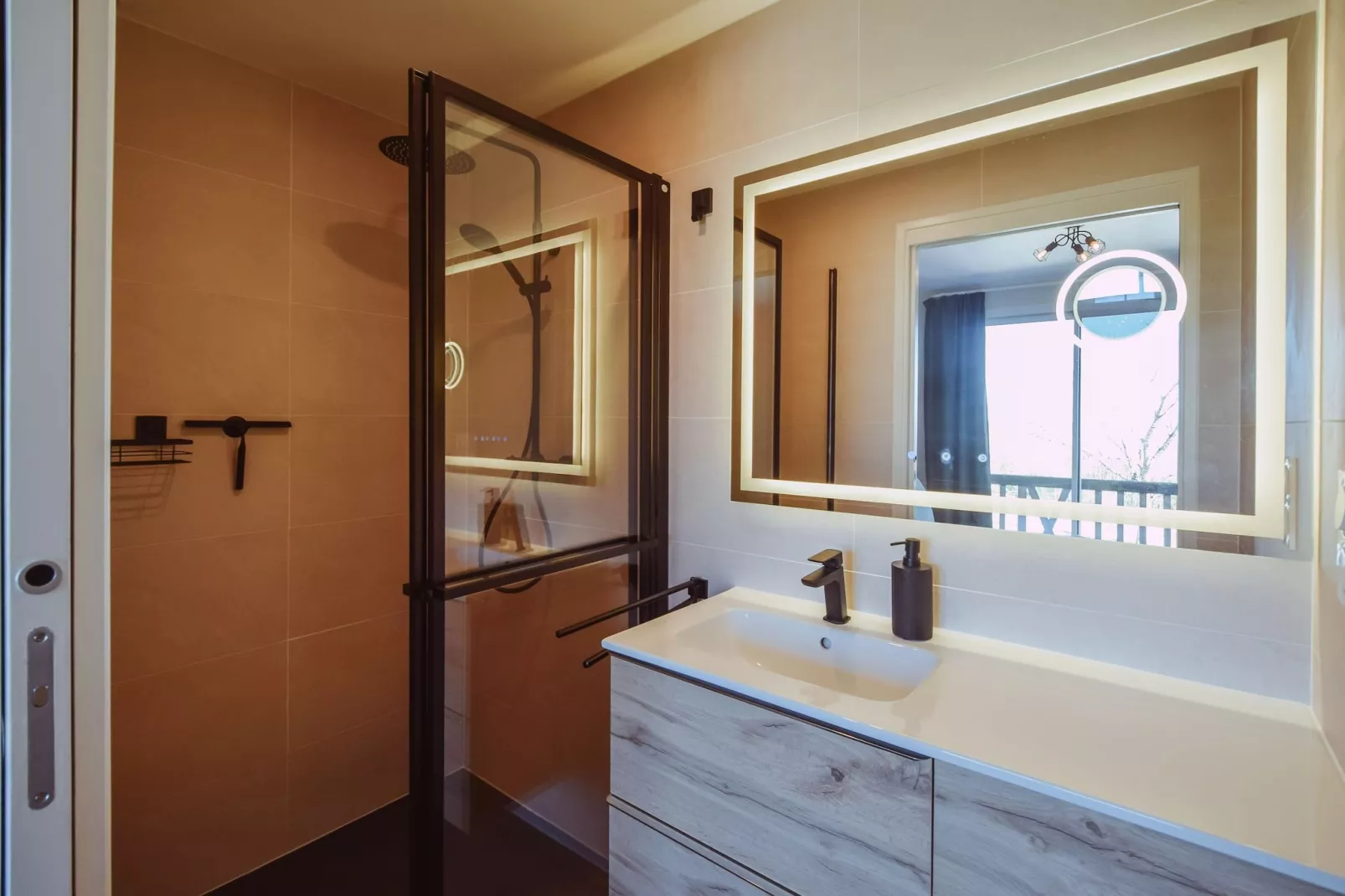 Pavillon le Papillon - Badezimmer