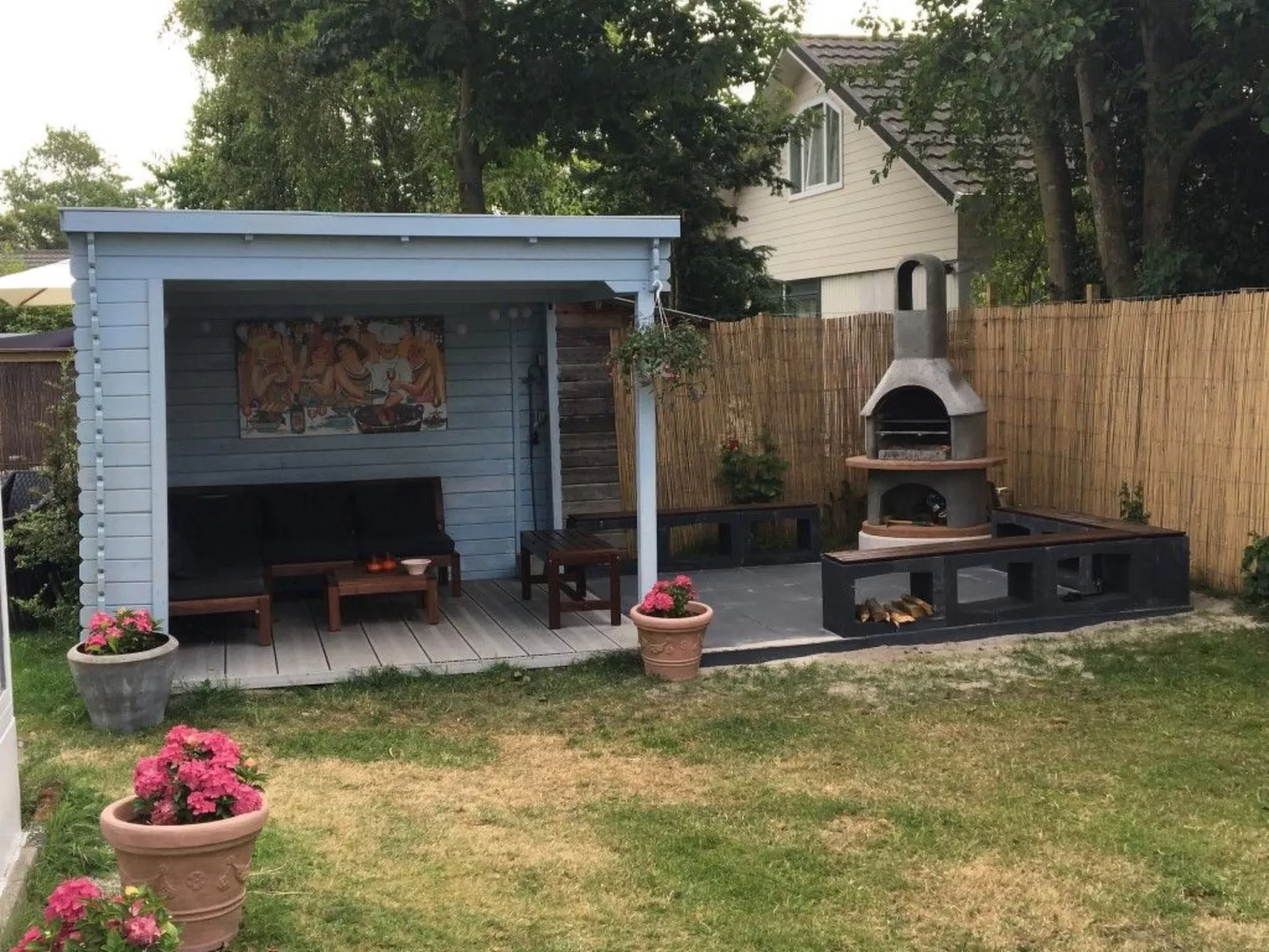 Mit Garten, Grill und Terrasse - Image-tags.info