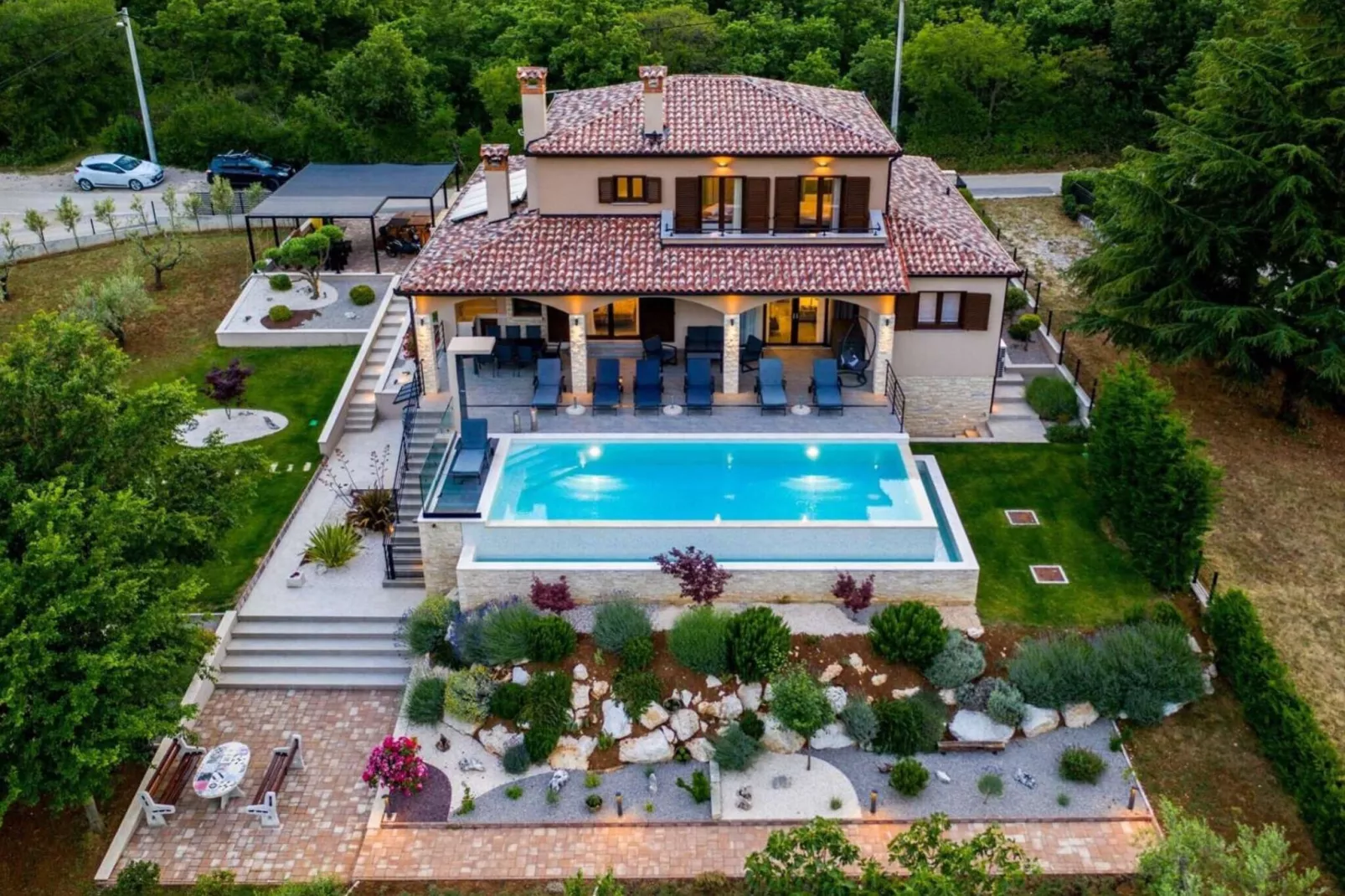 Villa Terra-Exterior summer