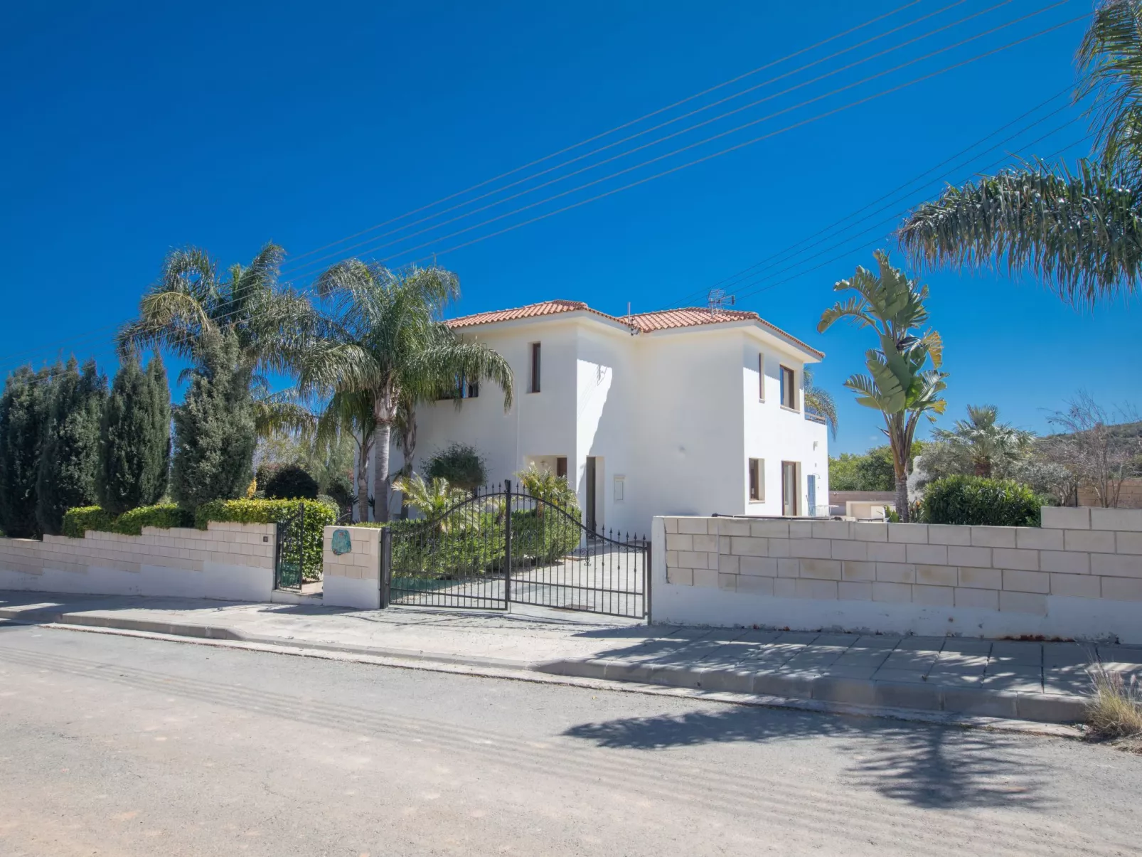 Wunderschönes Haus in Protaras mit großem Garten - Image-tags.info