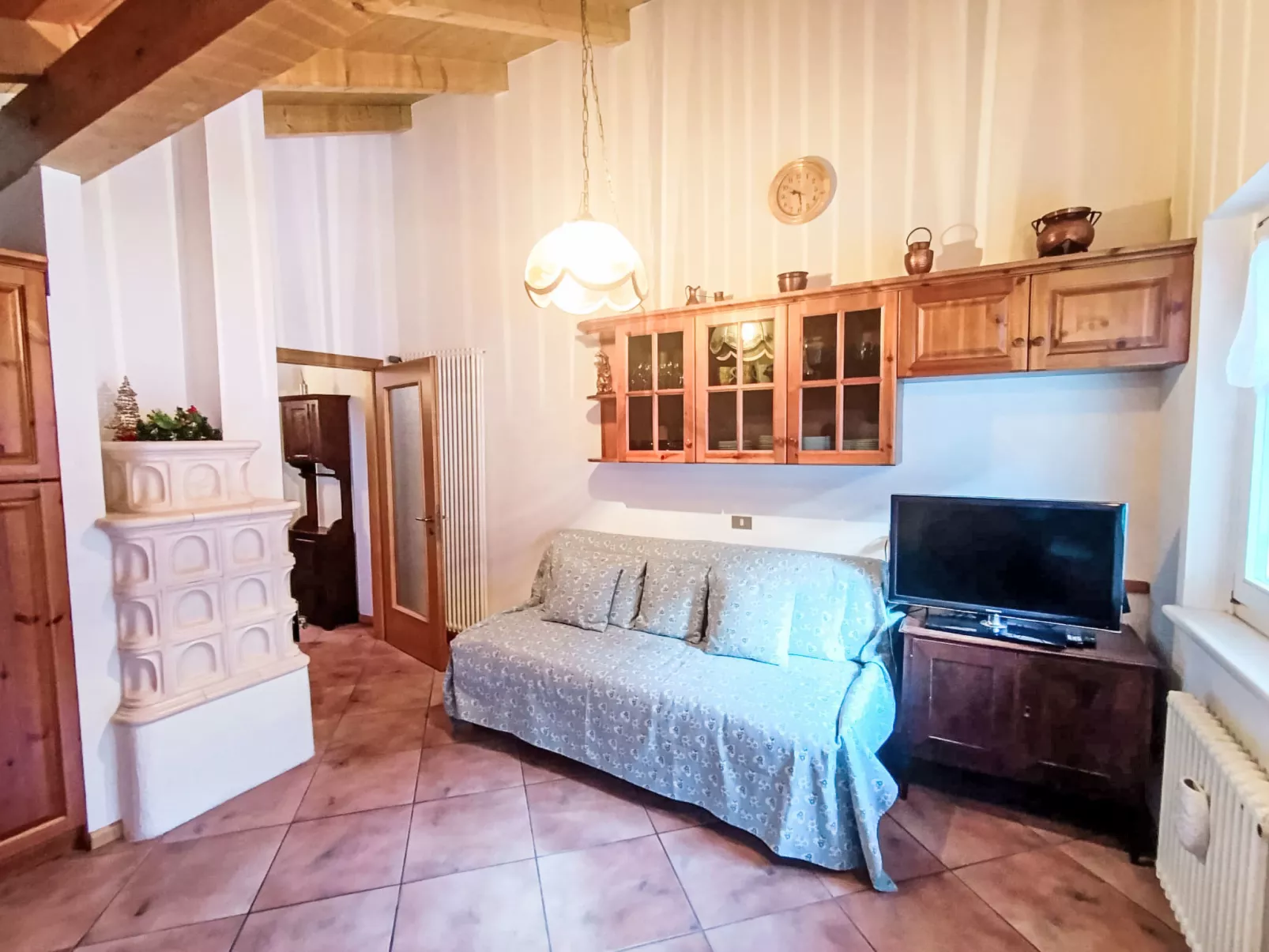 Cesa sot Larsec - Inside