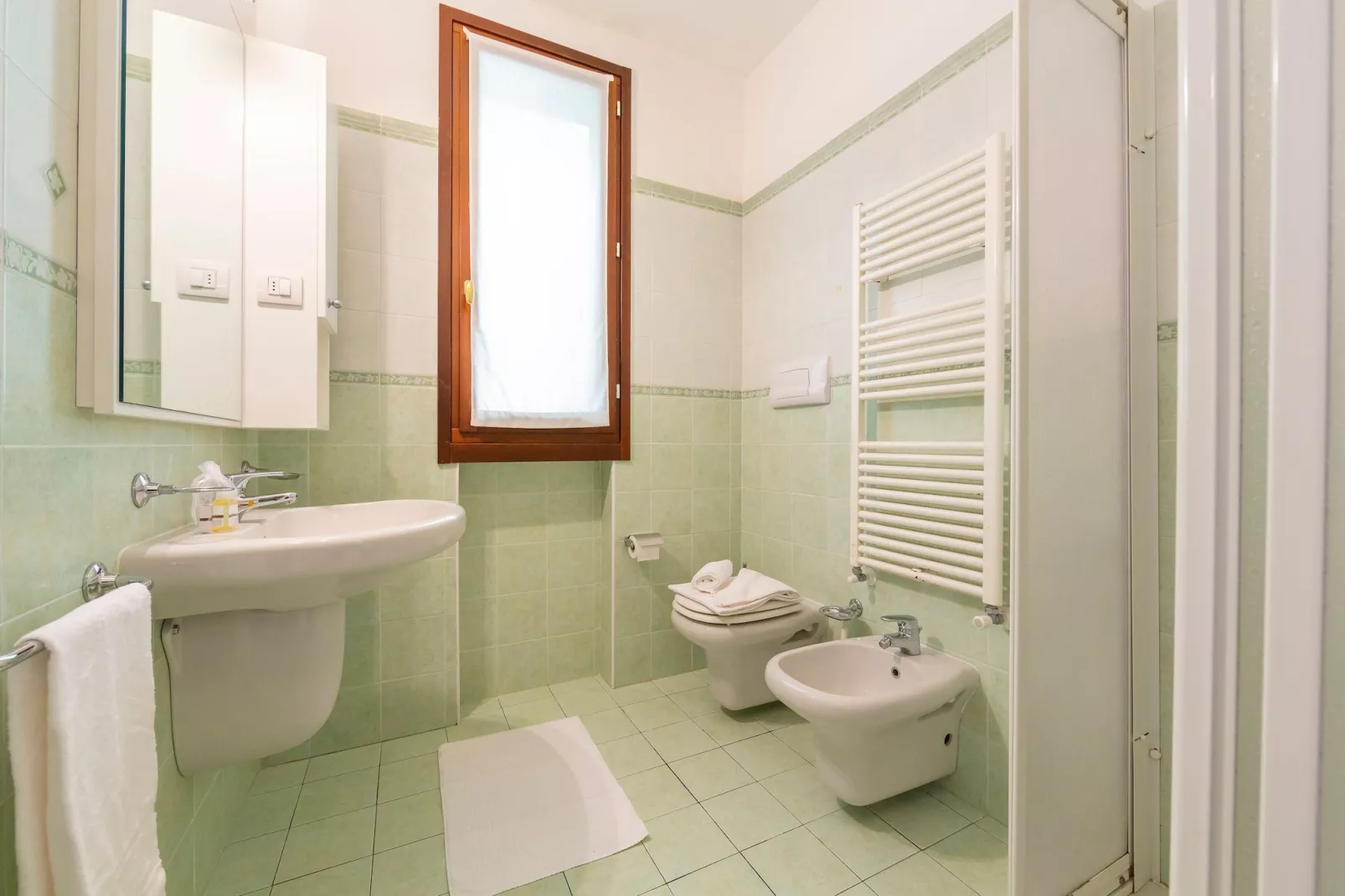 RESIDENCE PORTO LETIZIA - VILLAGE-TRILOCALE 6 PAX 8228 - VGB6 - Bathroom