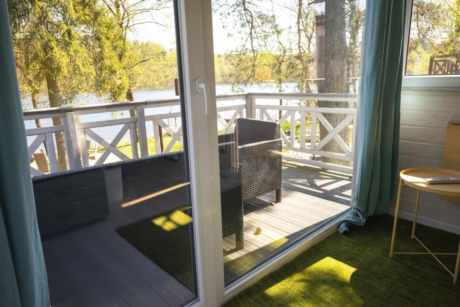 Dom w Starych Czaplach z domkiem na drzewie-Terrace balcony