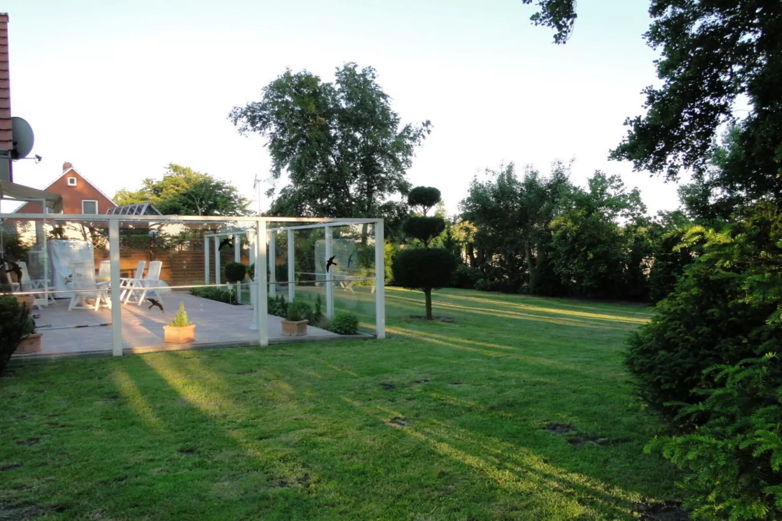 83177-Jardins en été