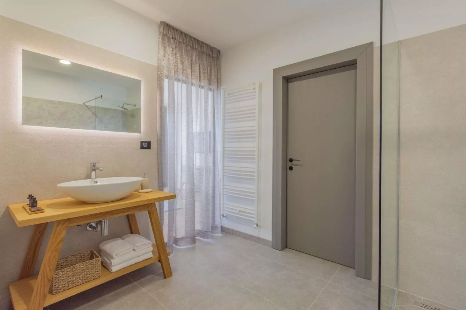Villa Valpinia-Bathroom