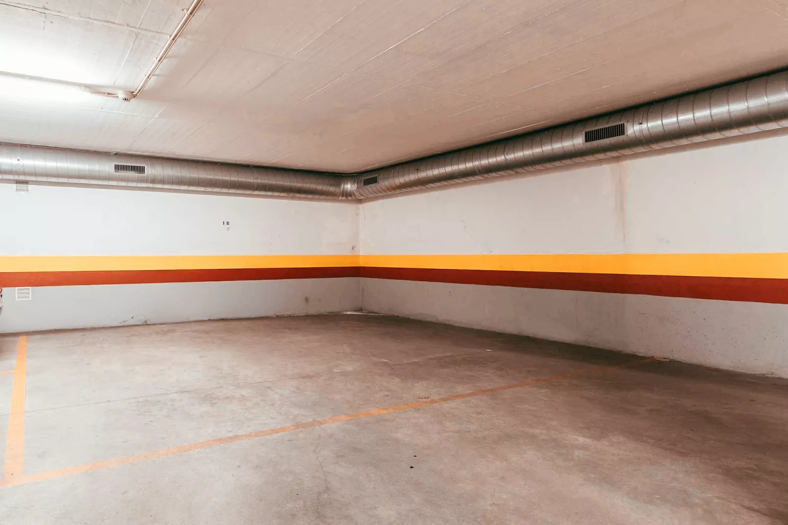 Modern & Elegant 2 bedroom in Amadora by GT House-Image-tags.garage