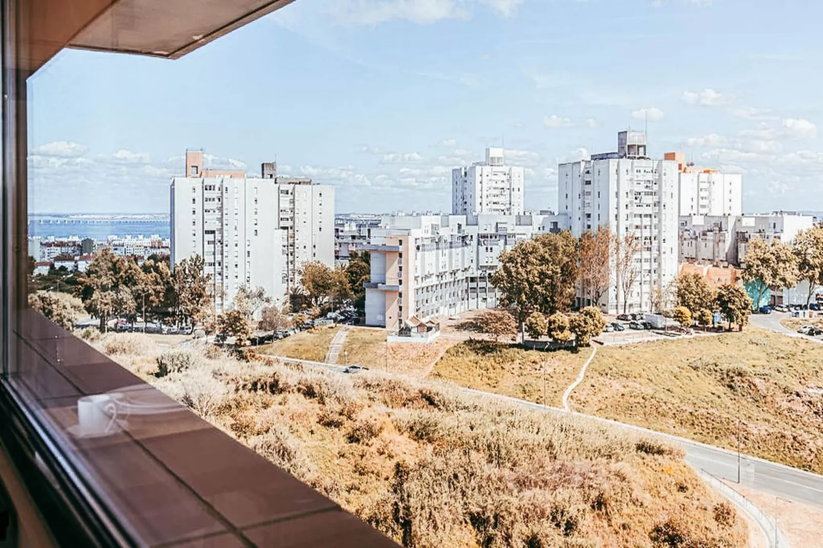 Trendy Apartment River View By Gthouse - Aussicht Sommer