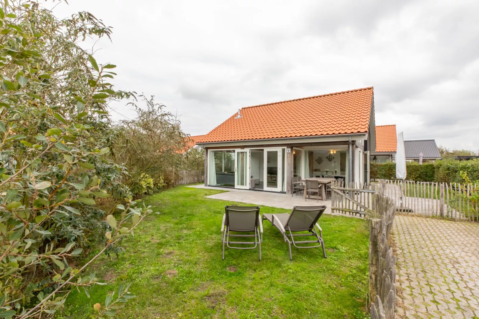 Zonnedorp 22  Holiday Home Anoes Renesse | Beach-nearby Comfort in Zeeland-Untagged