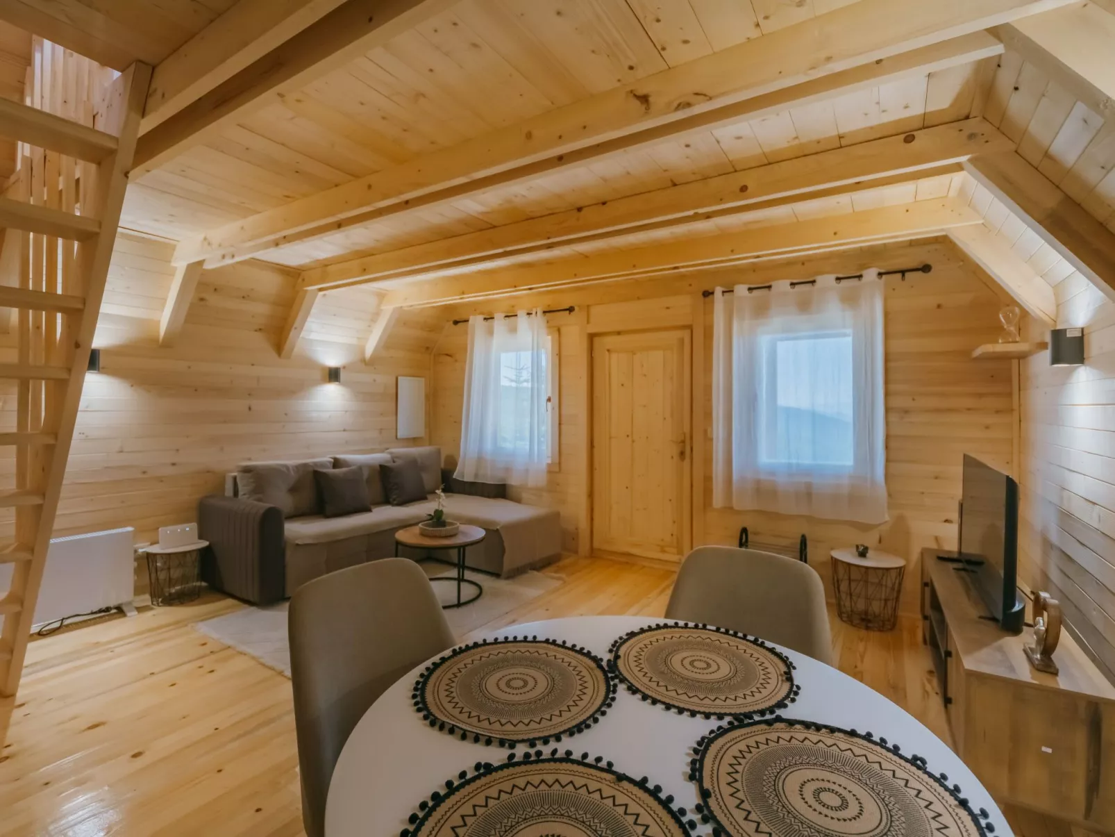 Komovi Luxus Haus Montenegro - Inside