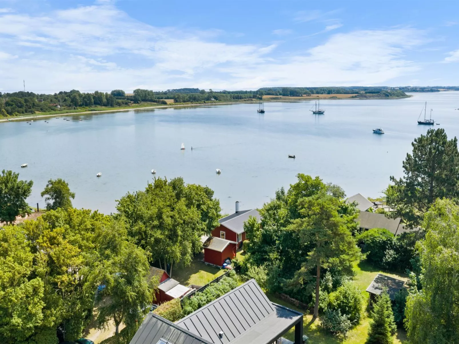 "Rajna" - 30m from the sea-Draußen