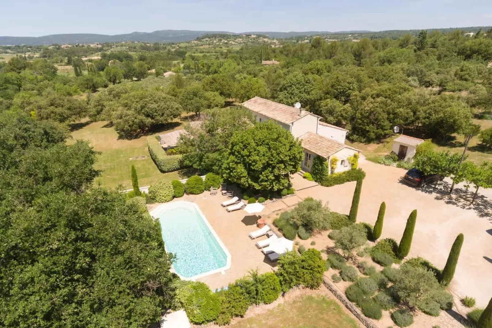 Villa Les Beaumettes - Havre de paix dans le Luberon-Areas within 1km in summer