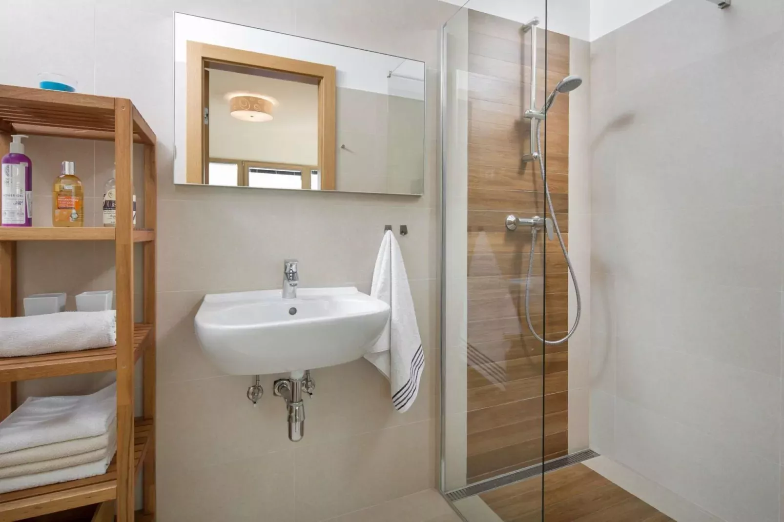 Villa Mayan-Bathroom