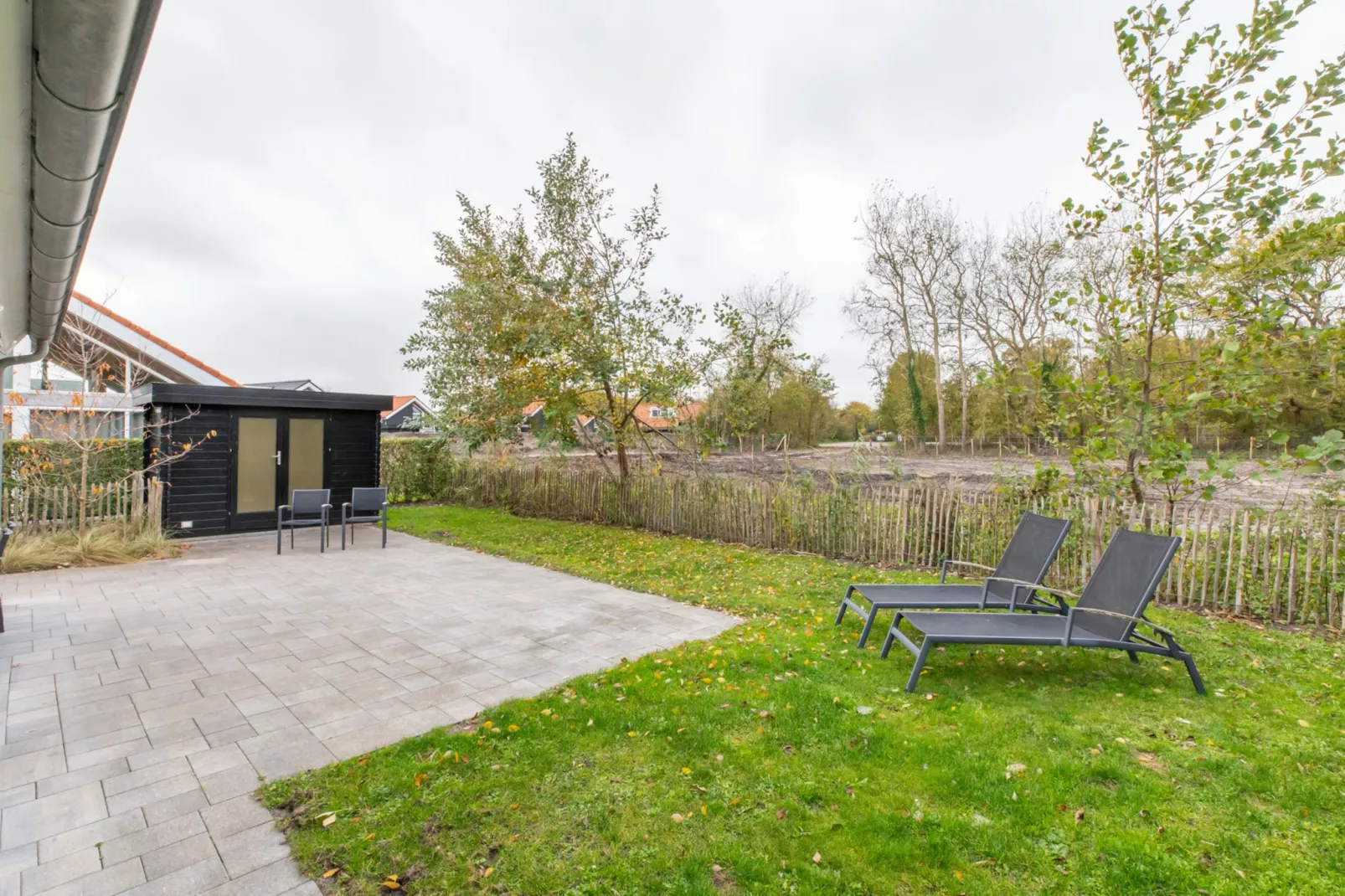 Zonnedorp 21  Beach Villa Joya Renesse | Luxury Beach Villa with Sauna - Jardins en été