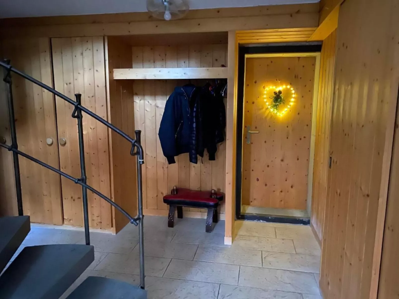 Chalet mit Garten, Grill und Terrasse - Image-tags.info