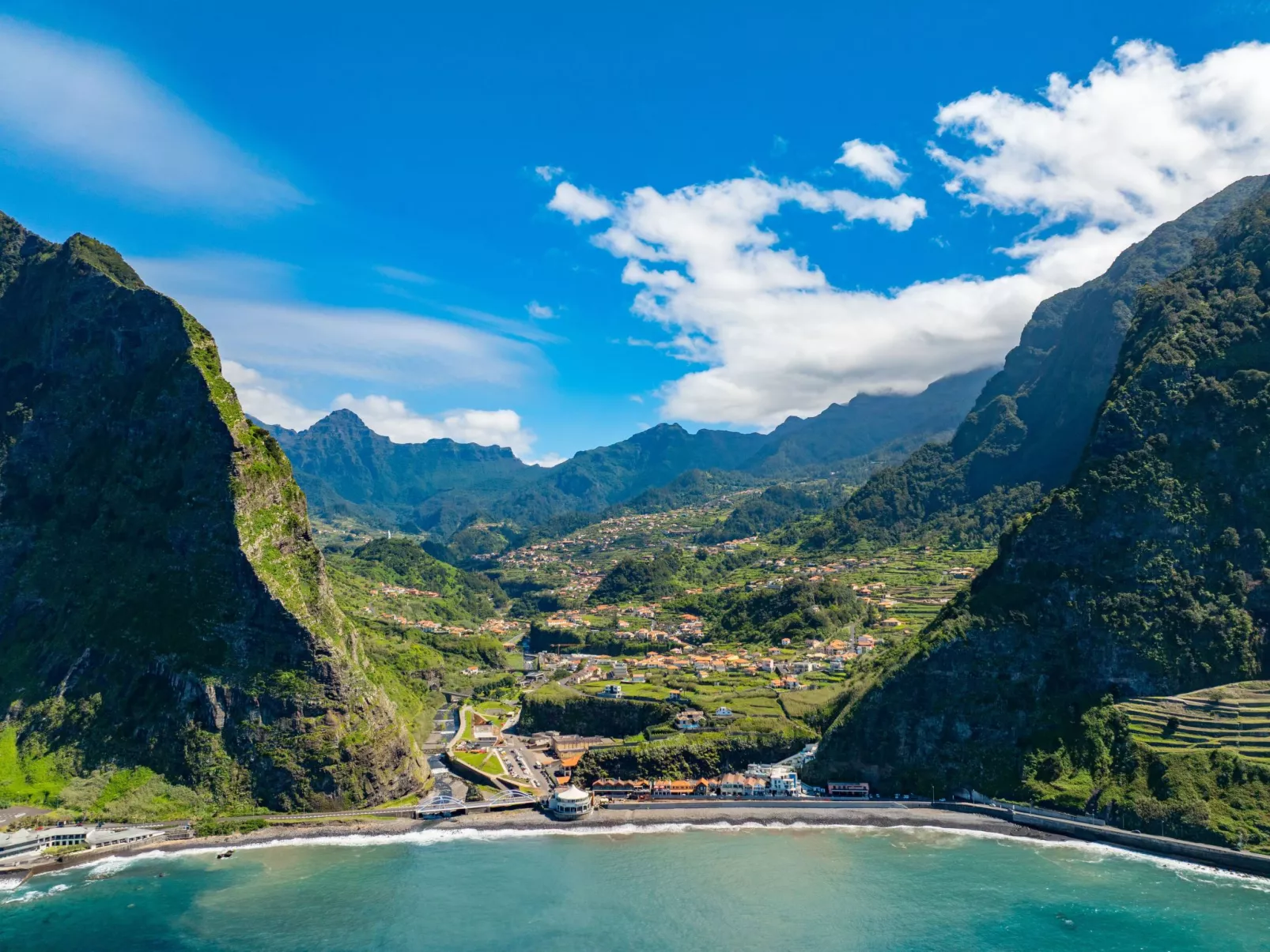 Modernes Studio, Terrasse mit Meerblick und Zugang zur Brandung-Image-tags.info