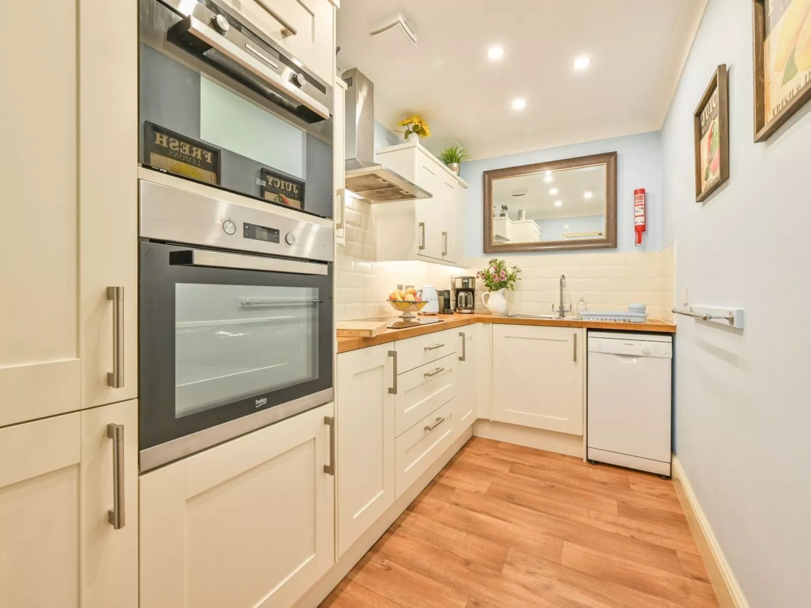 Große Wohnung in viktorianischer Villa - Image-tags.info