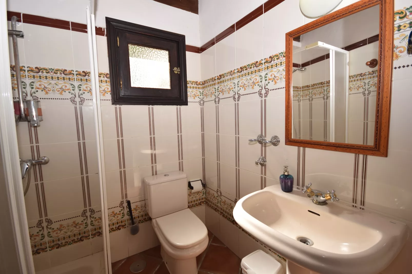 Apartamentos Monasterio de San Antonio 1 - Bathroom