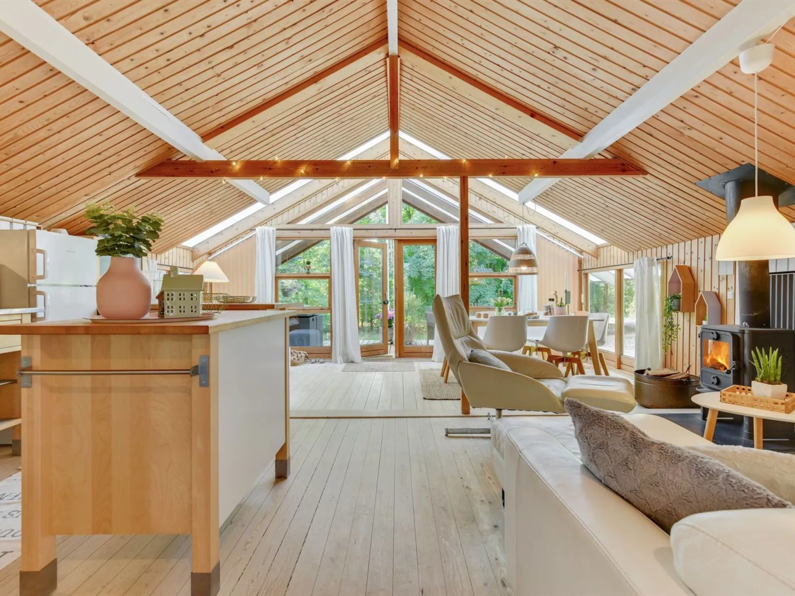 "Swenki" - 29km from the sea-Drinnen