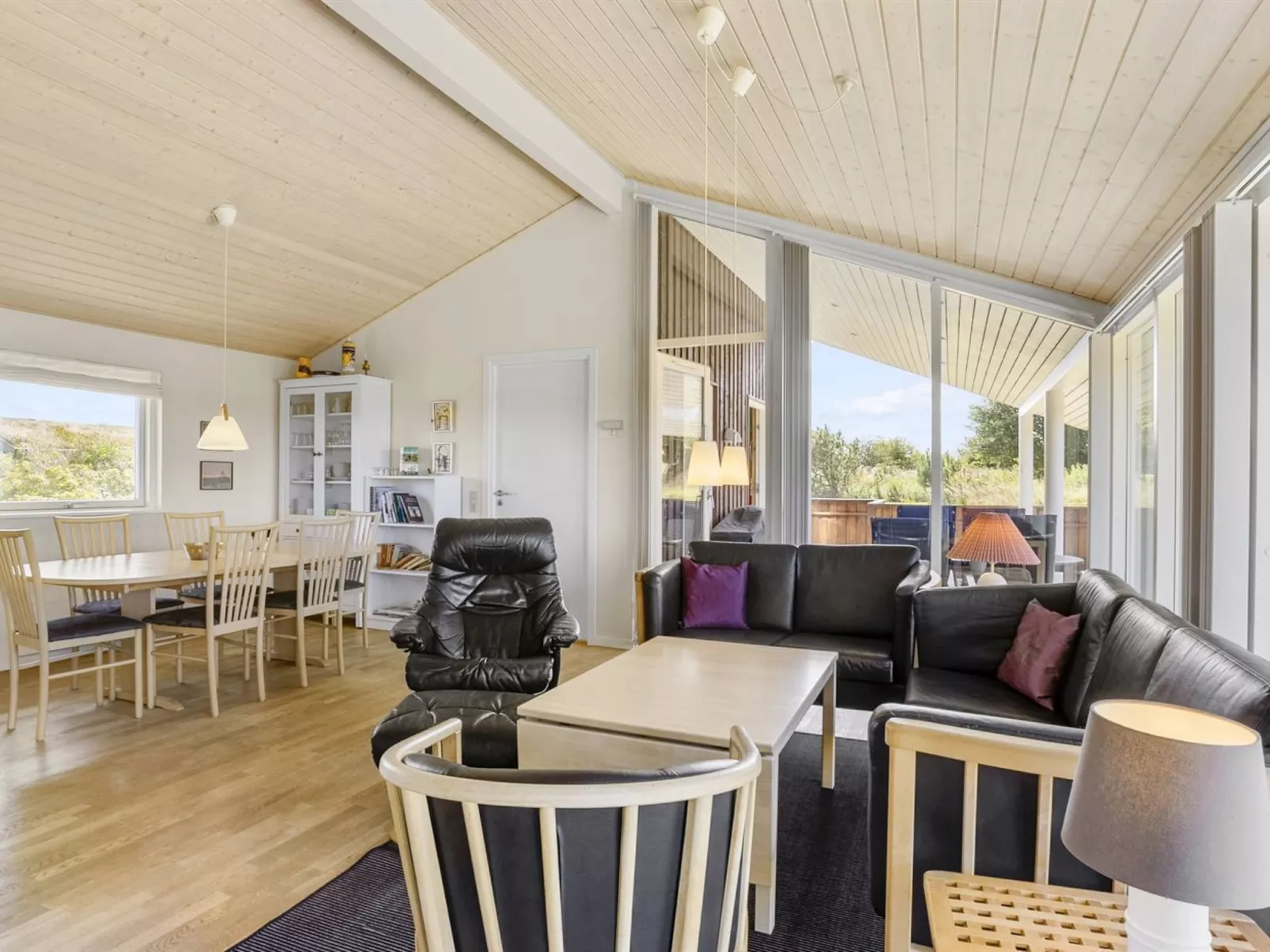 "Joris" - 1.5km from the sea-Drinnen