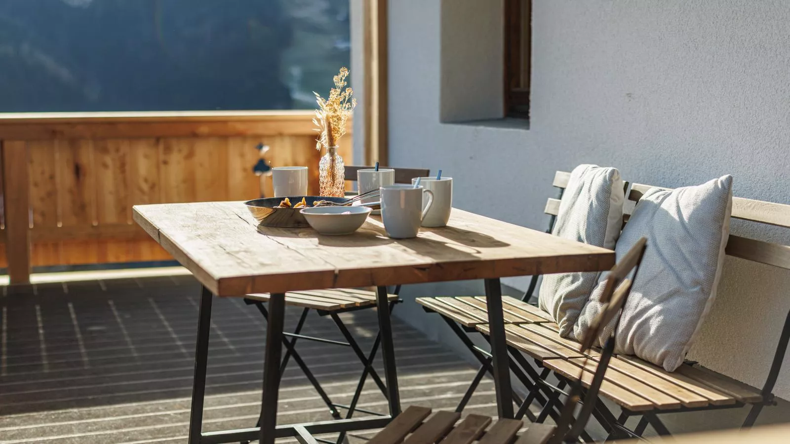 Tirola Hütte-Terrasse/Balkon