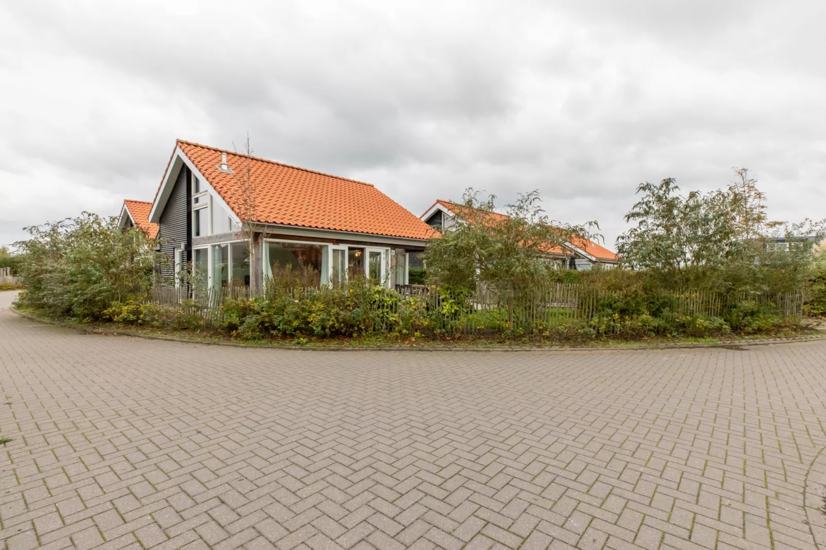 Zonnedorp 22  Holiday Home Anoes Renesse | Beach-nearby Comfort in Zeeland-Untagged