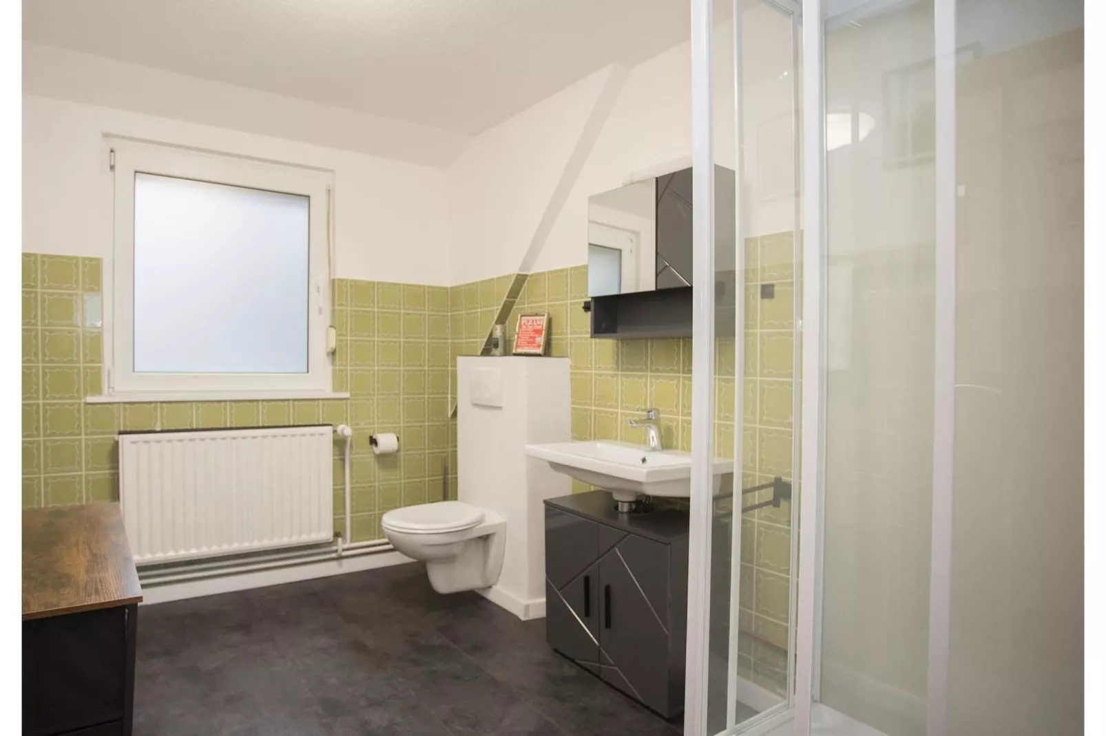 Gruppenhaus K17-Badezimmer